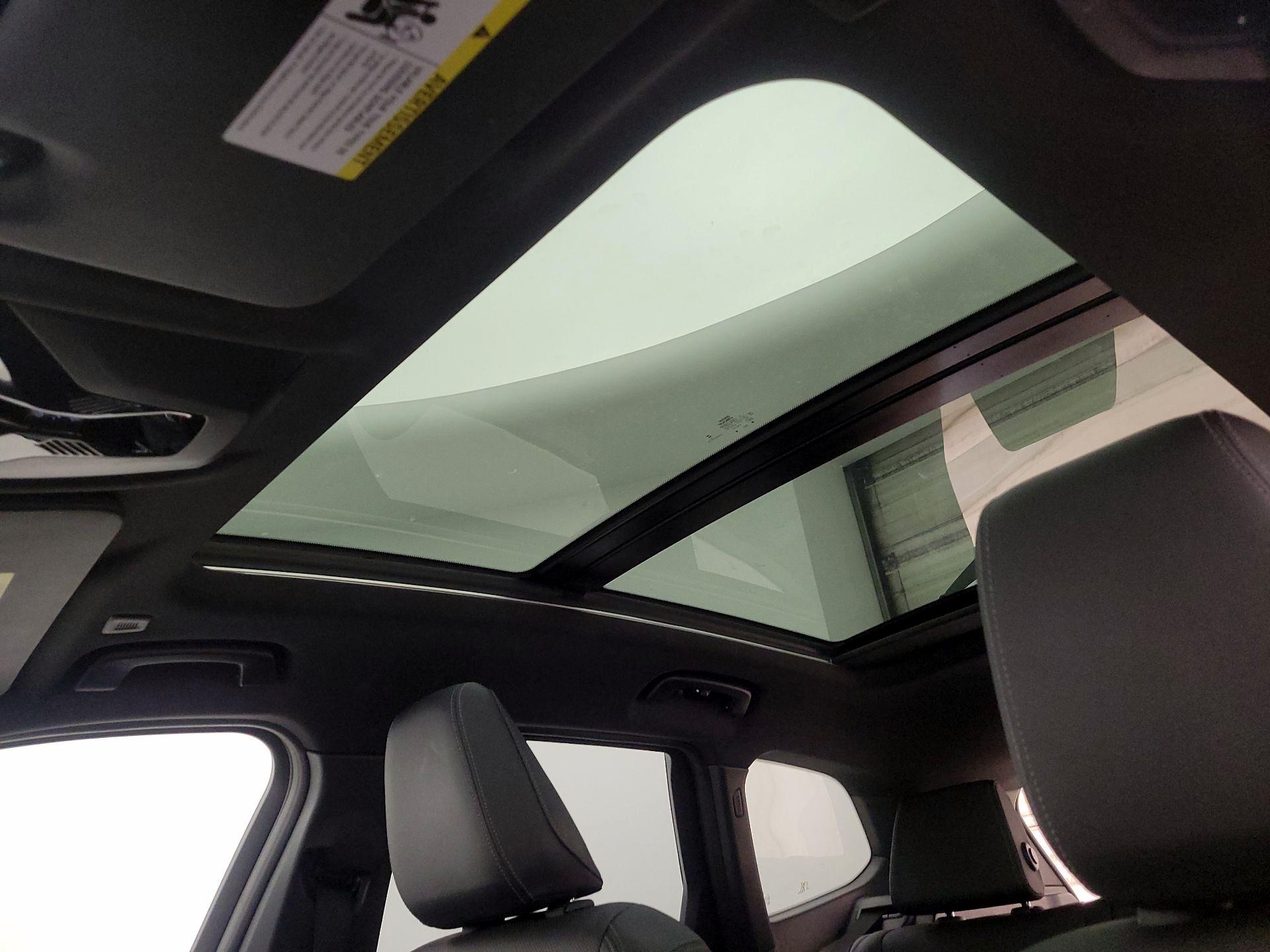 Thumbnail: 2023 BMW X1 - 20