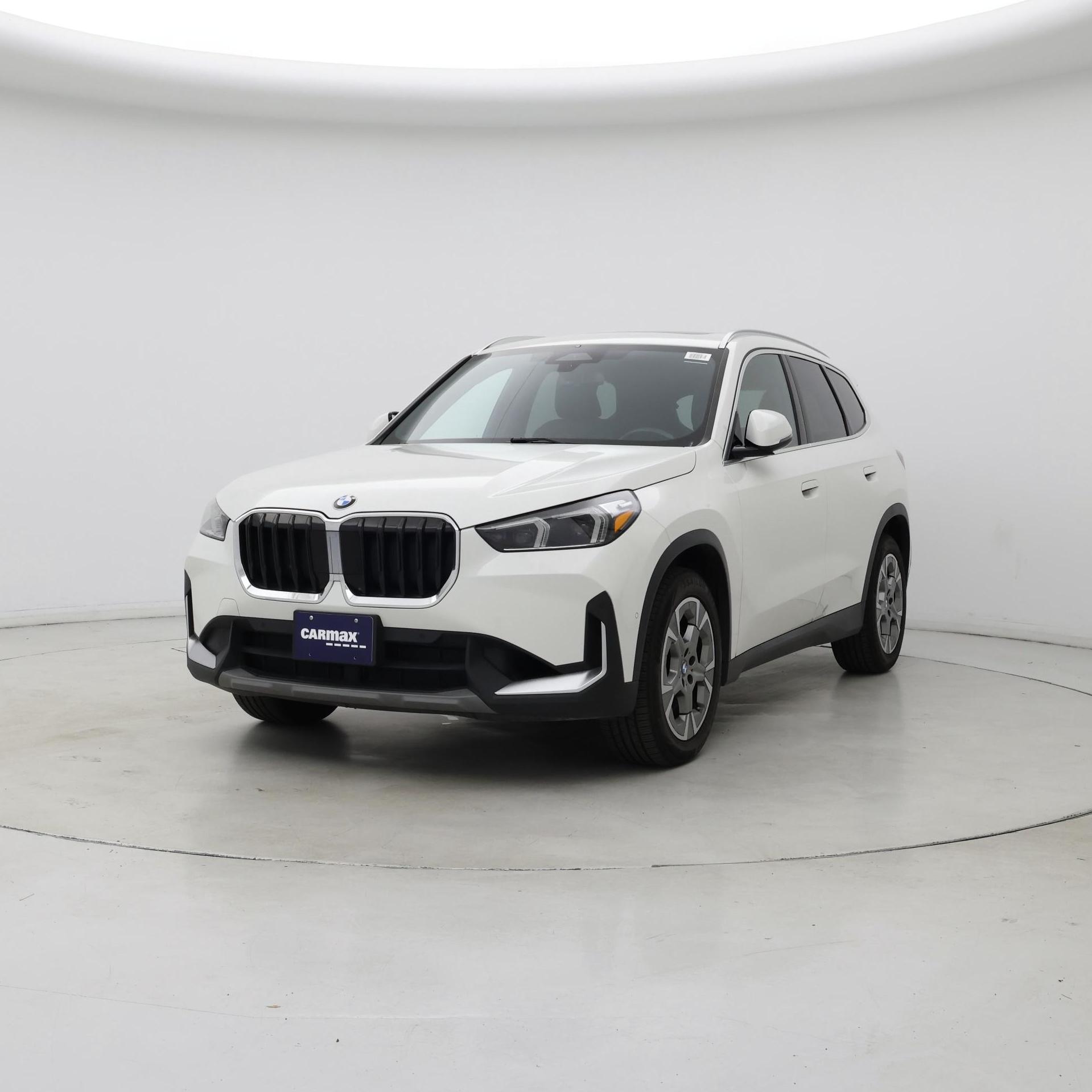Thumbnail: 2023 BMW X1 - 4