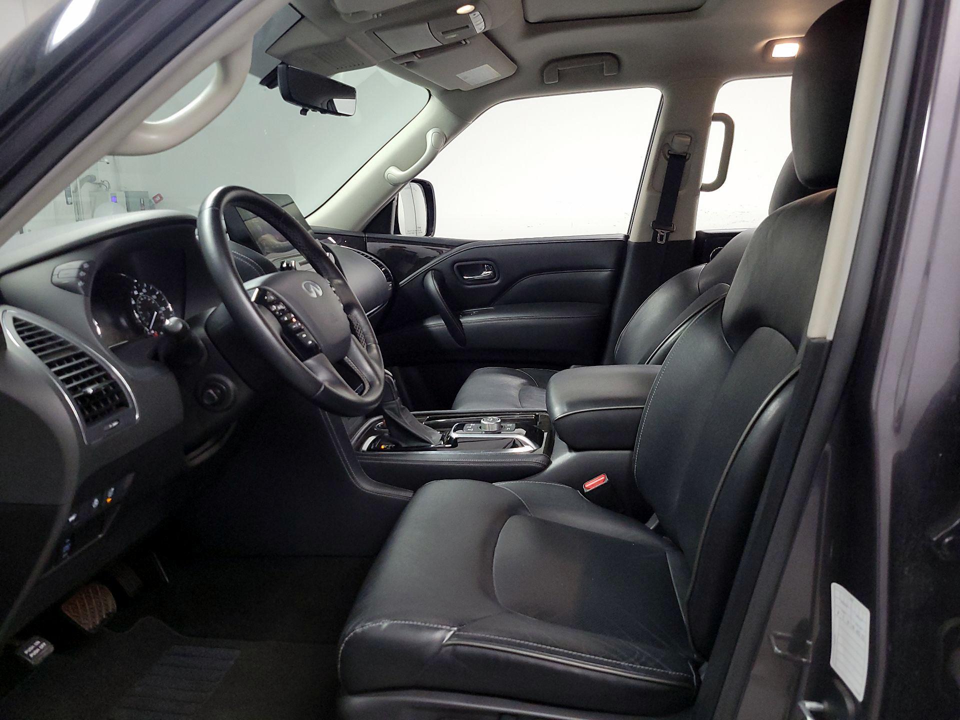 Thumbnail: 2024 INFINITI QX80 - 9