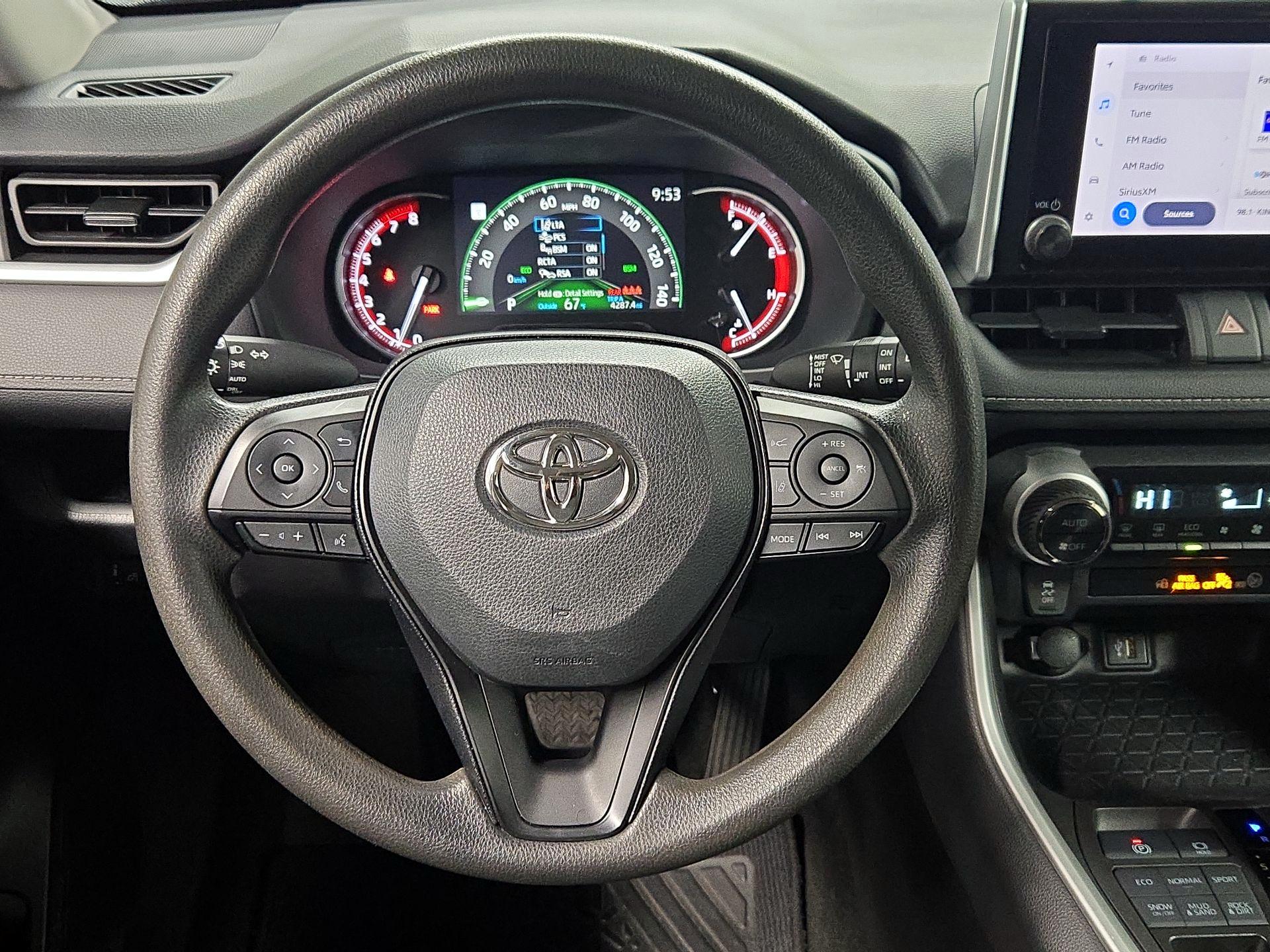 Thumbnail: 2023 Toyota RAV4 - 10