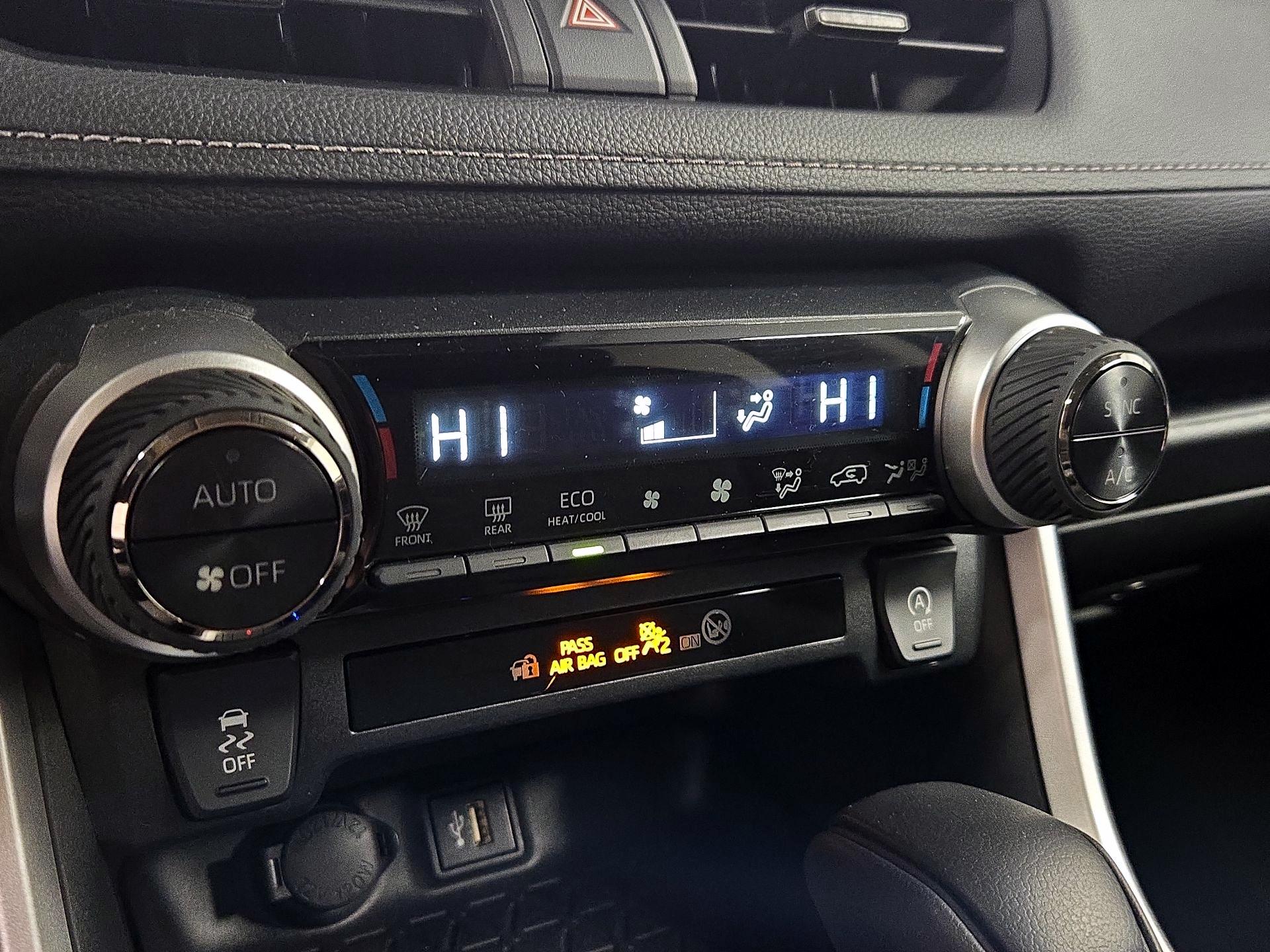 Thumbnail: 2023 Toyota RAV4 - 16