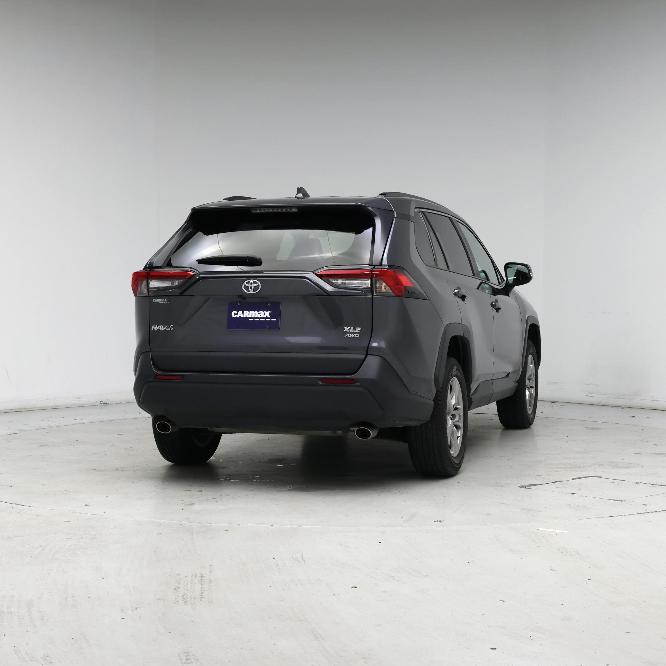 Thumbnail: 2023 Toyota RAV4 - 8