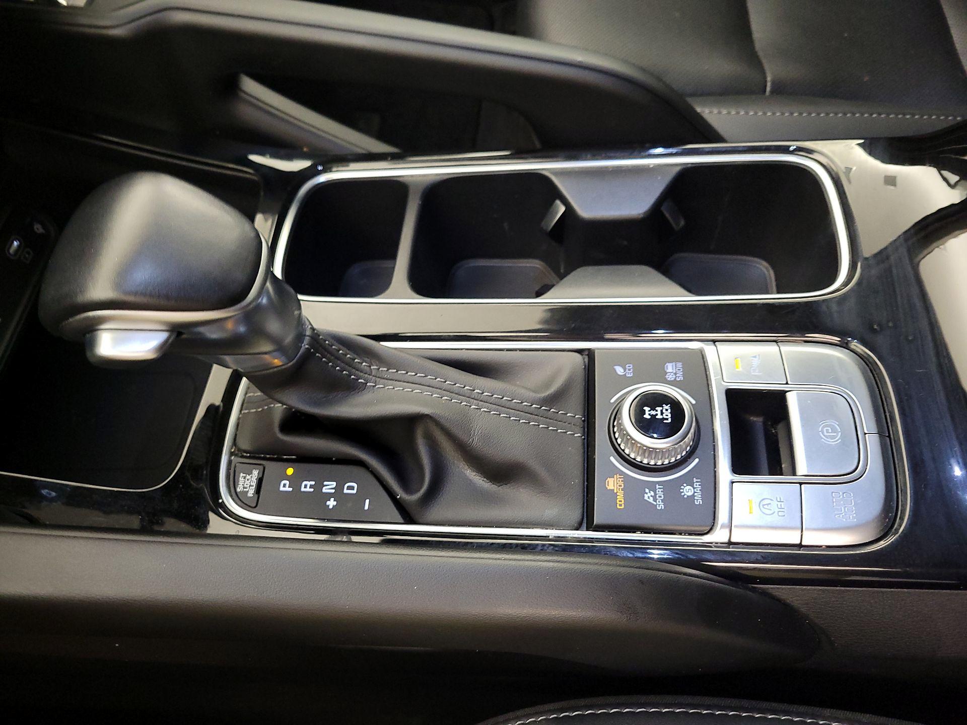 Thumbnail: 2023 Kia Telluride - 17