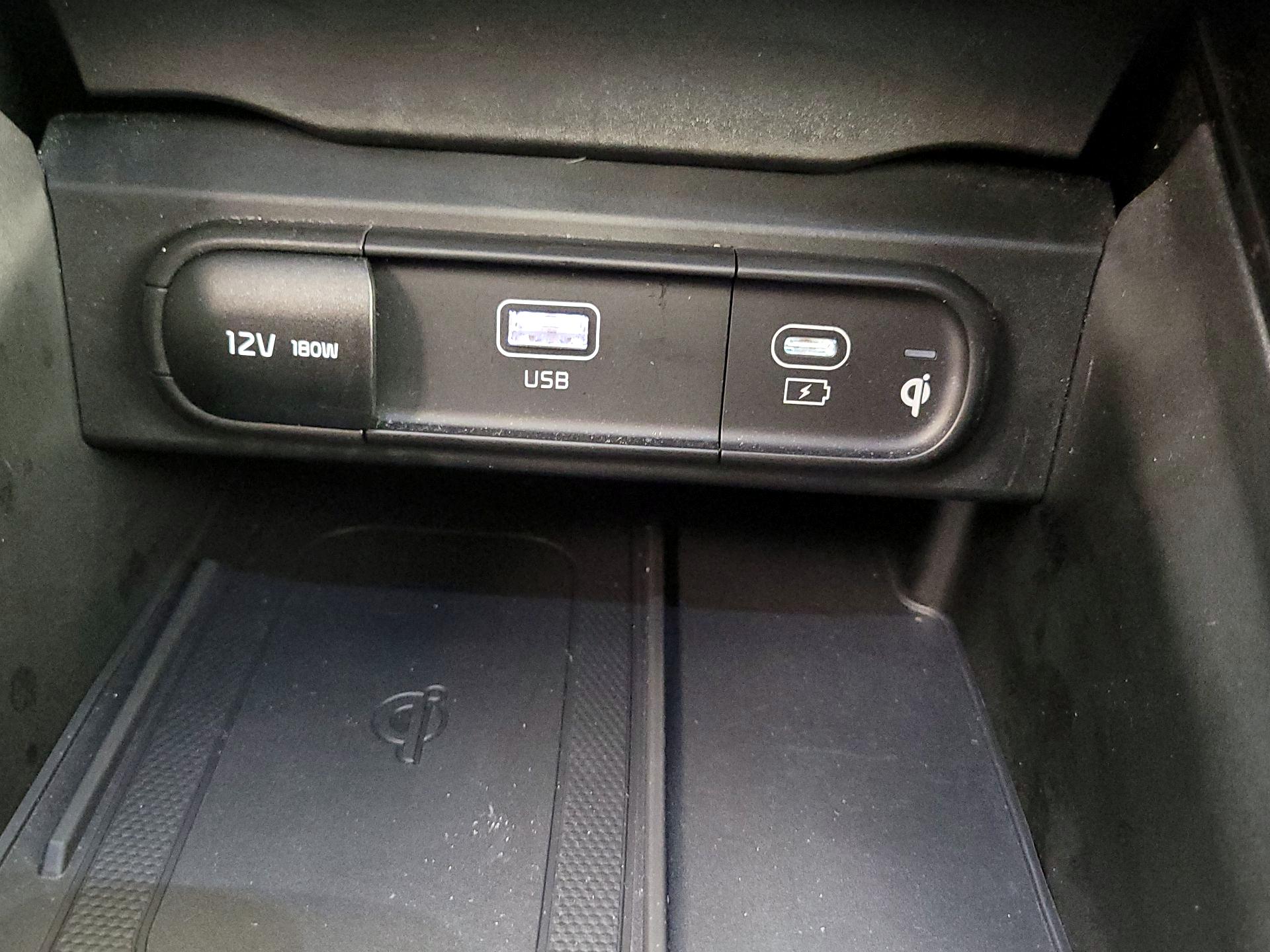 Thumbnail: 2023 Kia Telluride - 18