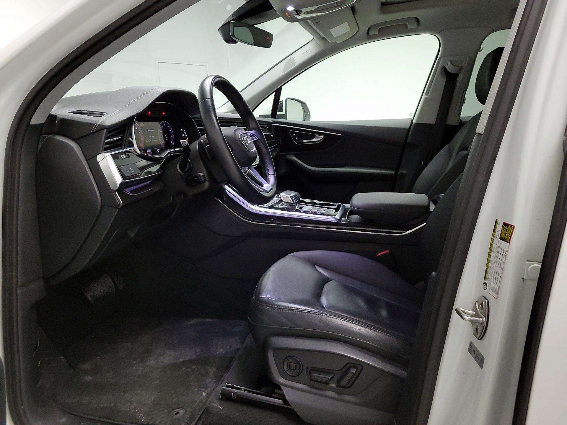 Thumbnail: 2023 Audi Q7 - 11