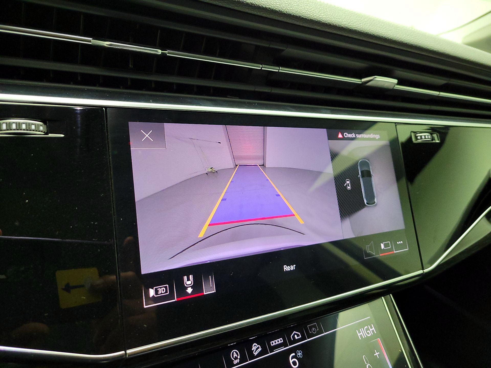 Thumbnail: 2023 Audi Q7 - 14