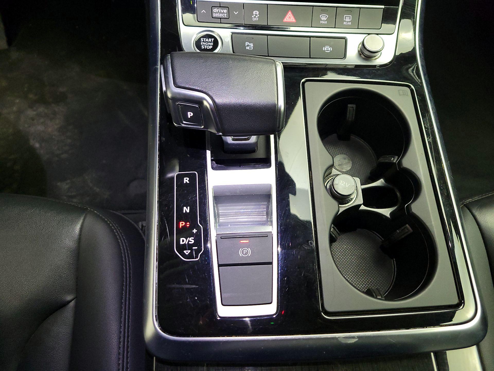 Thumbnail: 2023 Audi Q7 - 17