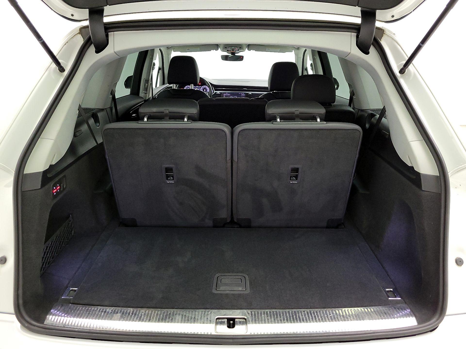 Thumbnail: 2023 Audi Q7 - 20