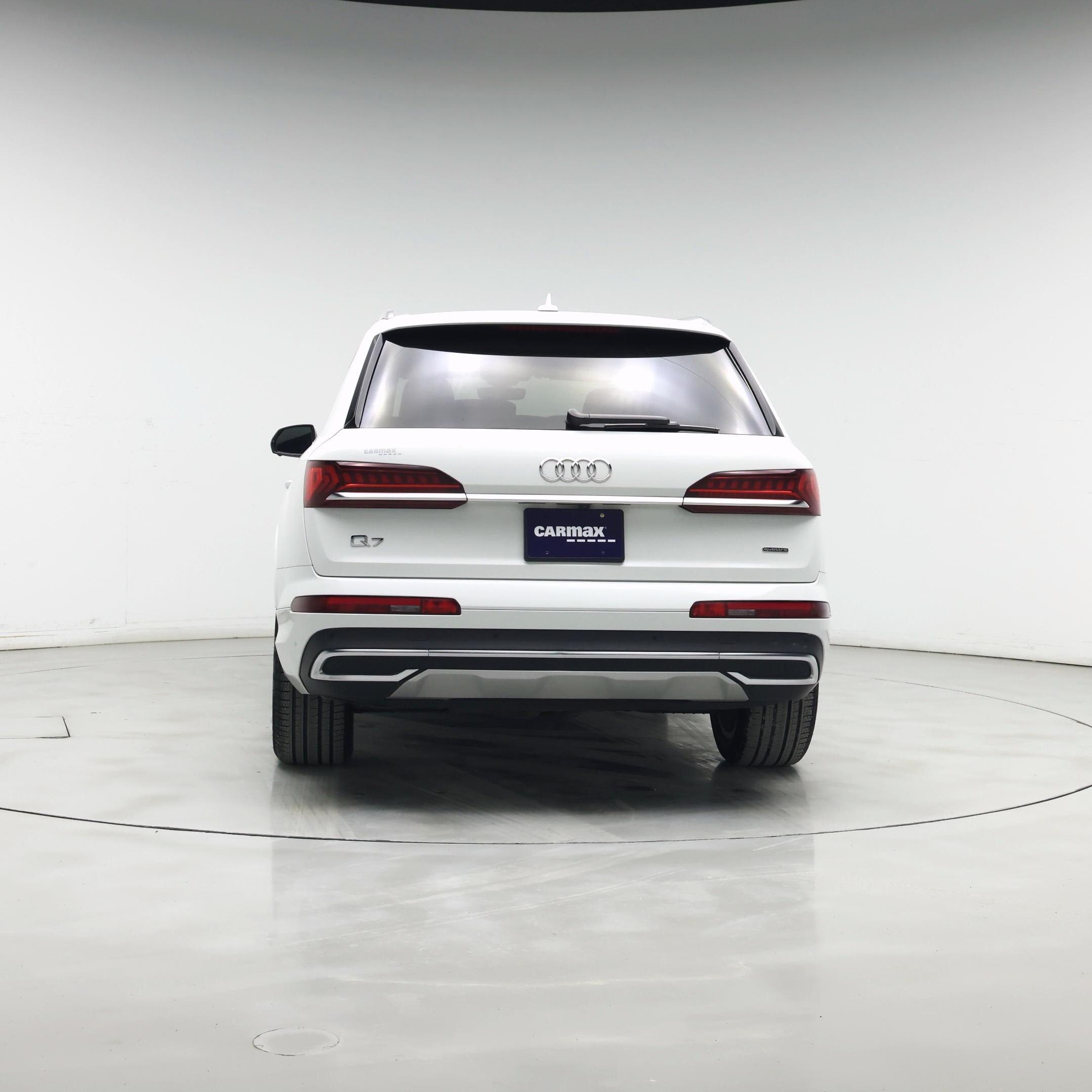 Thumbnail: 2023 Audi Q7 - 6