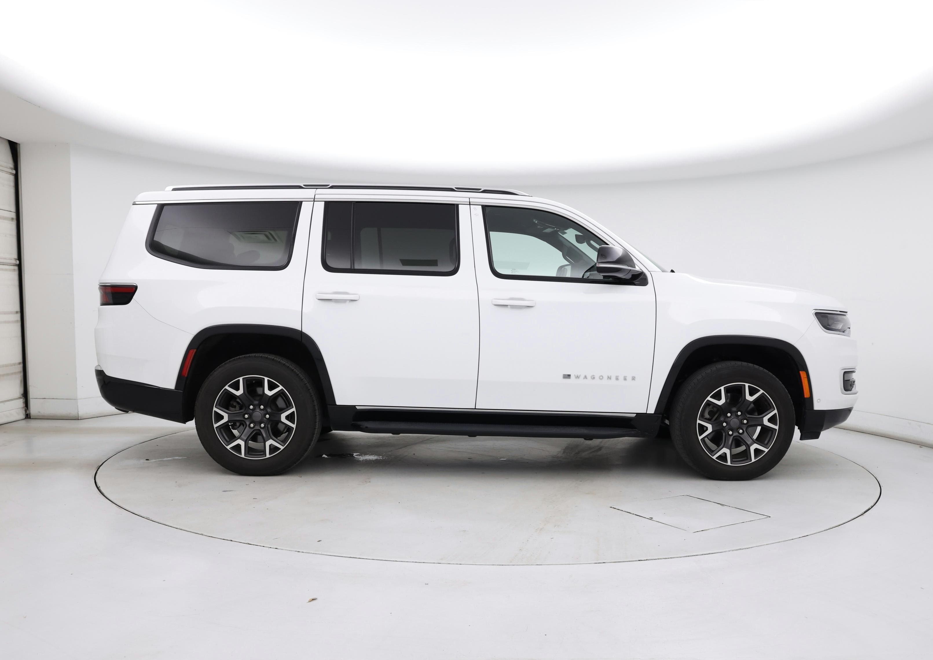 Thumbnail: 2024 Jeep Wagoneer - 7