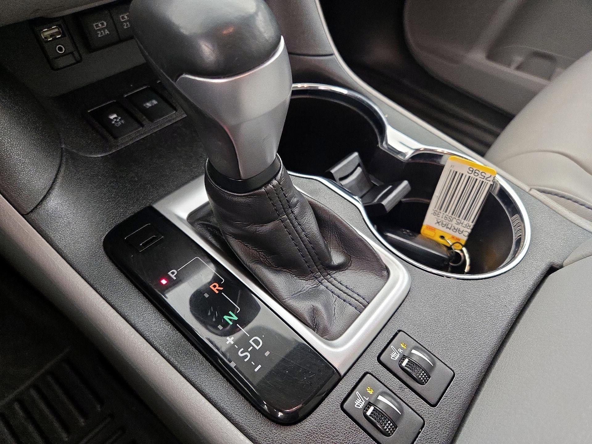 Thumbnail: 2018 Toyota Highlander - 17