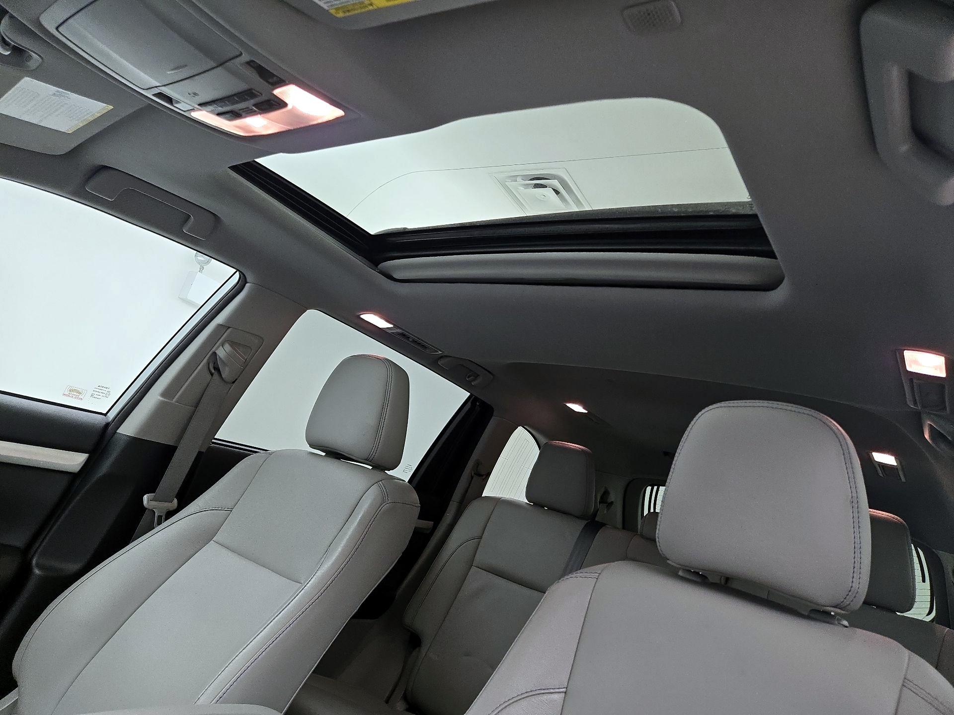 Thumbnail: 2018 Toyota Highlander - 19