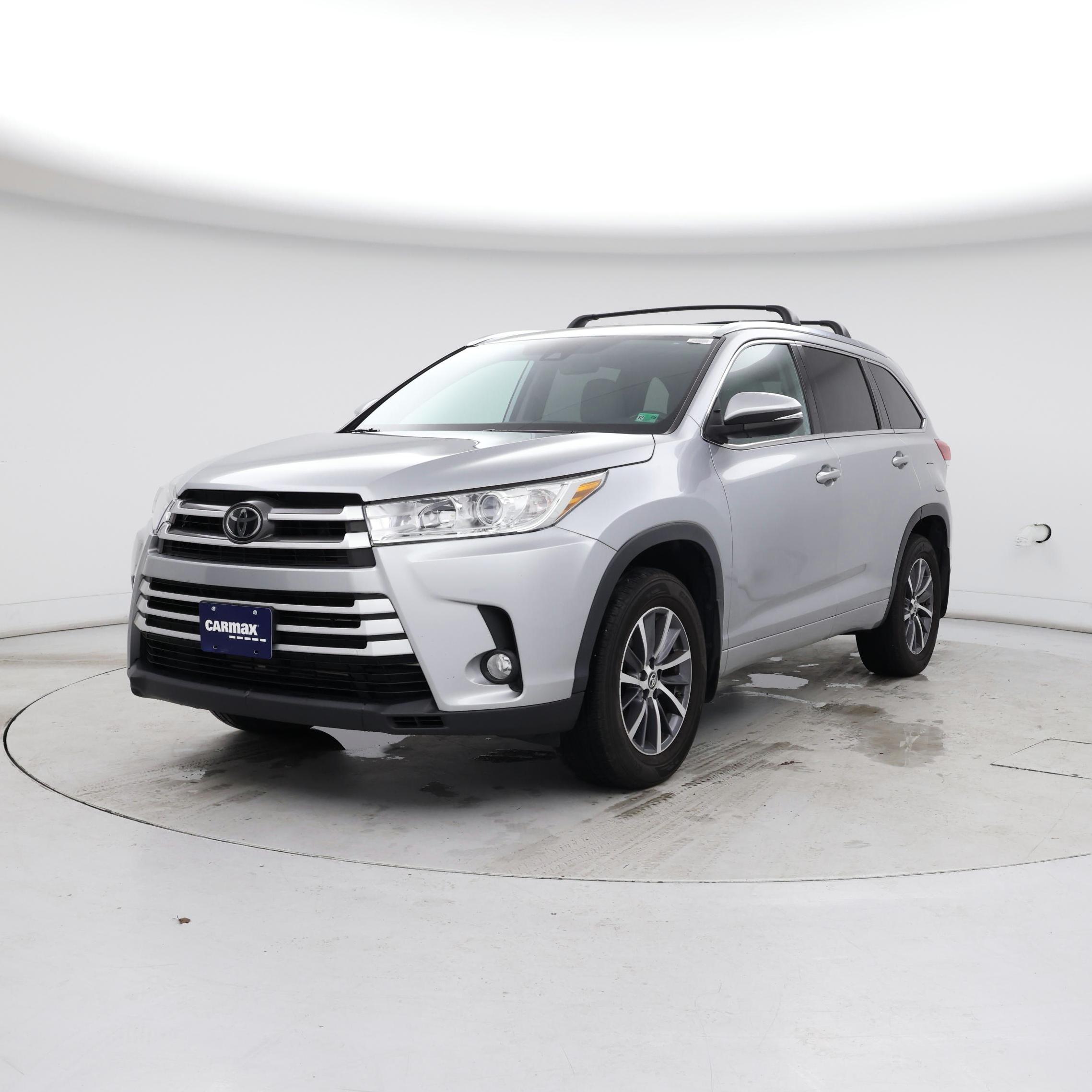 Thumbnail: 2018 Toyota Highlander - 4