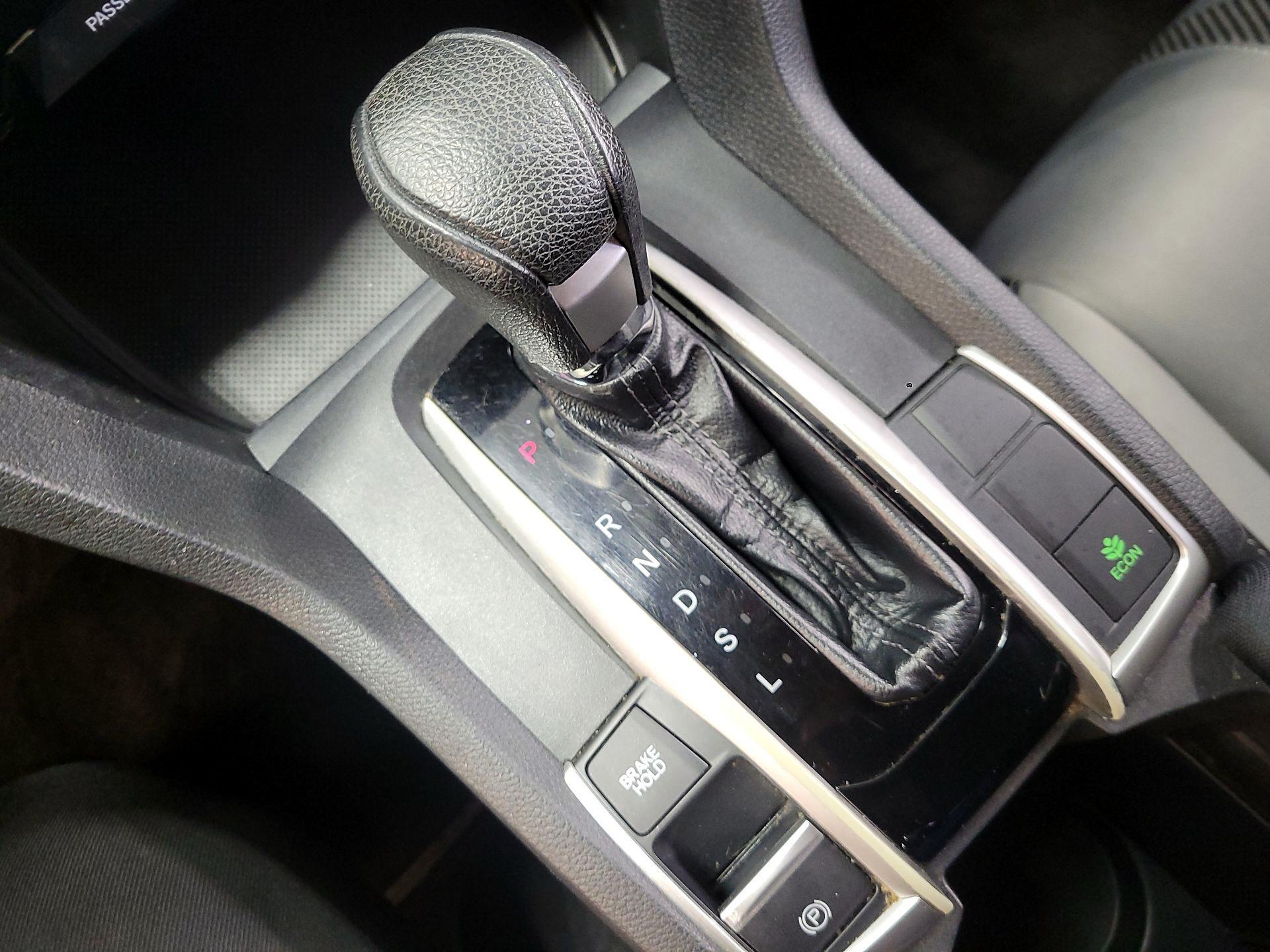 Thumbnail: 2017 Honda Civic - 17