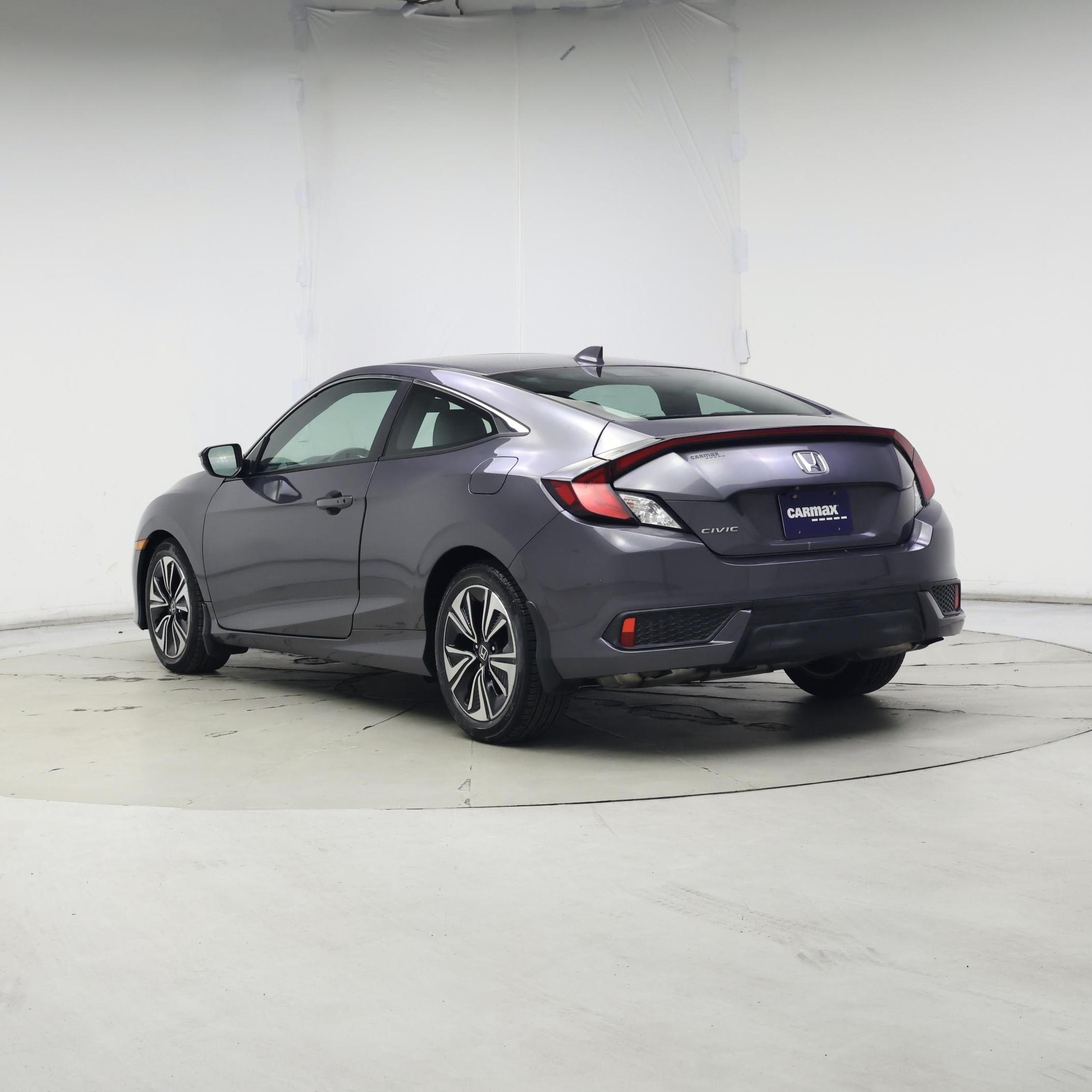 Thumbnail: 2017 Honda Civic - 2