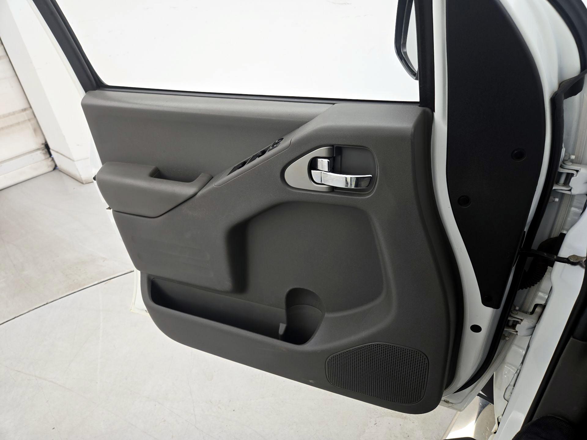 Thumbnail: 2019 Nissan Frontier - 12