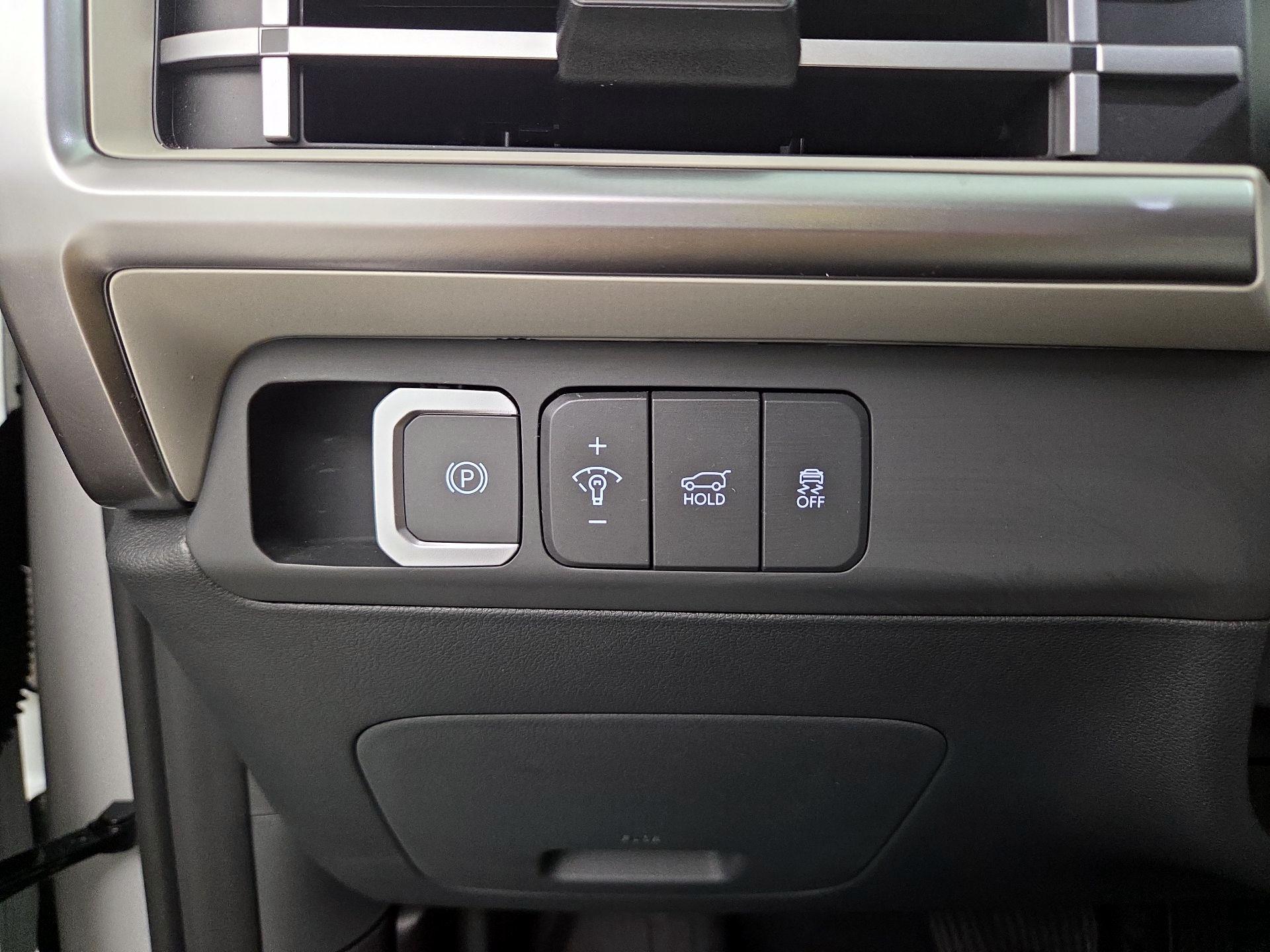 Thumbnail: 2024 Hyundai Santa Fe - 13