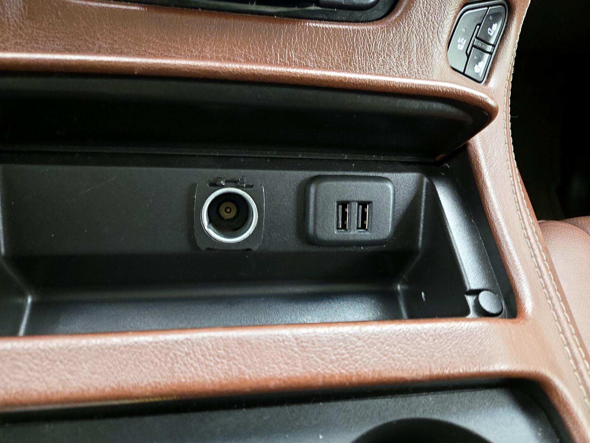 Thumbnail: 2015 Chevrolet Tahoe - 19