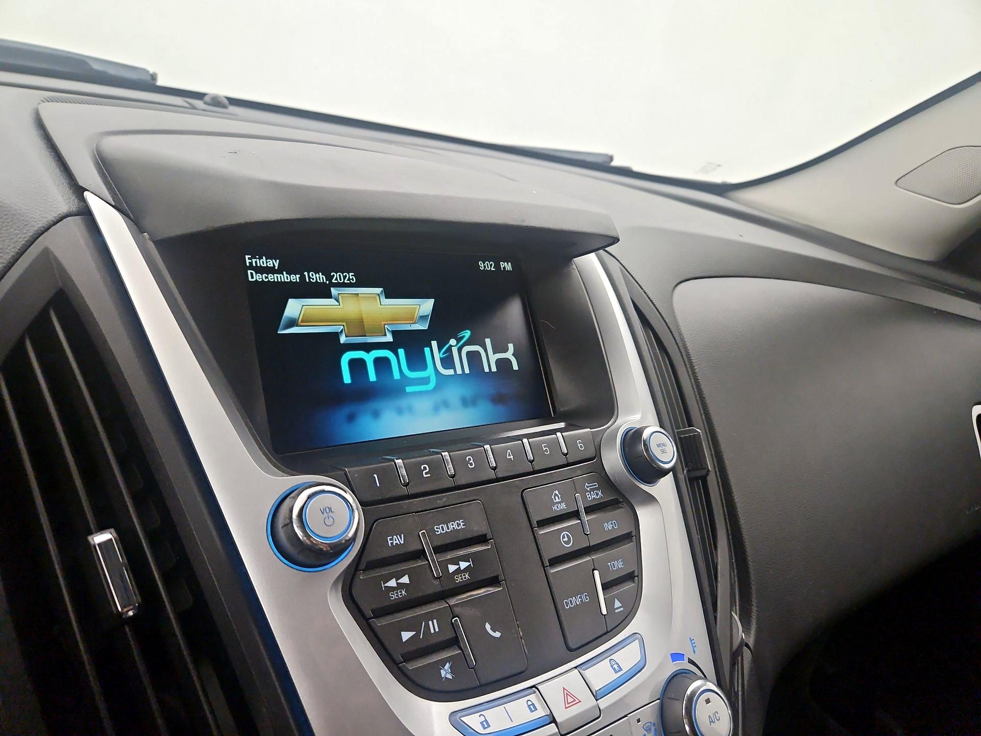 Thumbnail: 2015 Chevrolet Equinox - 14