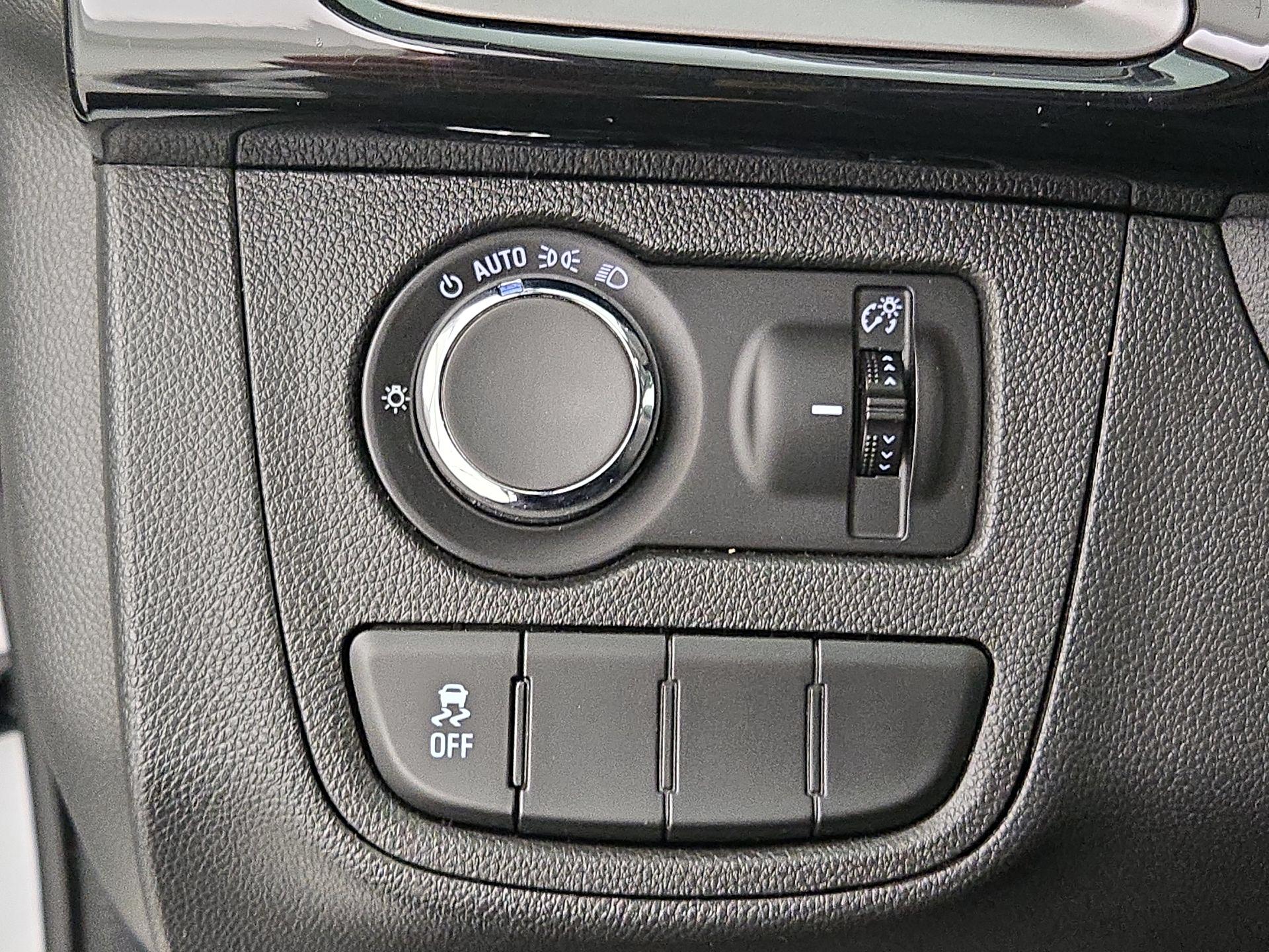 Thumbnail: 2022 Chevrolet Spark - 13