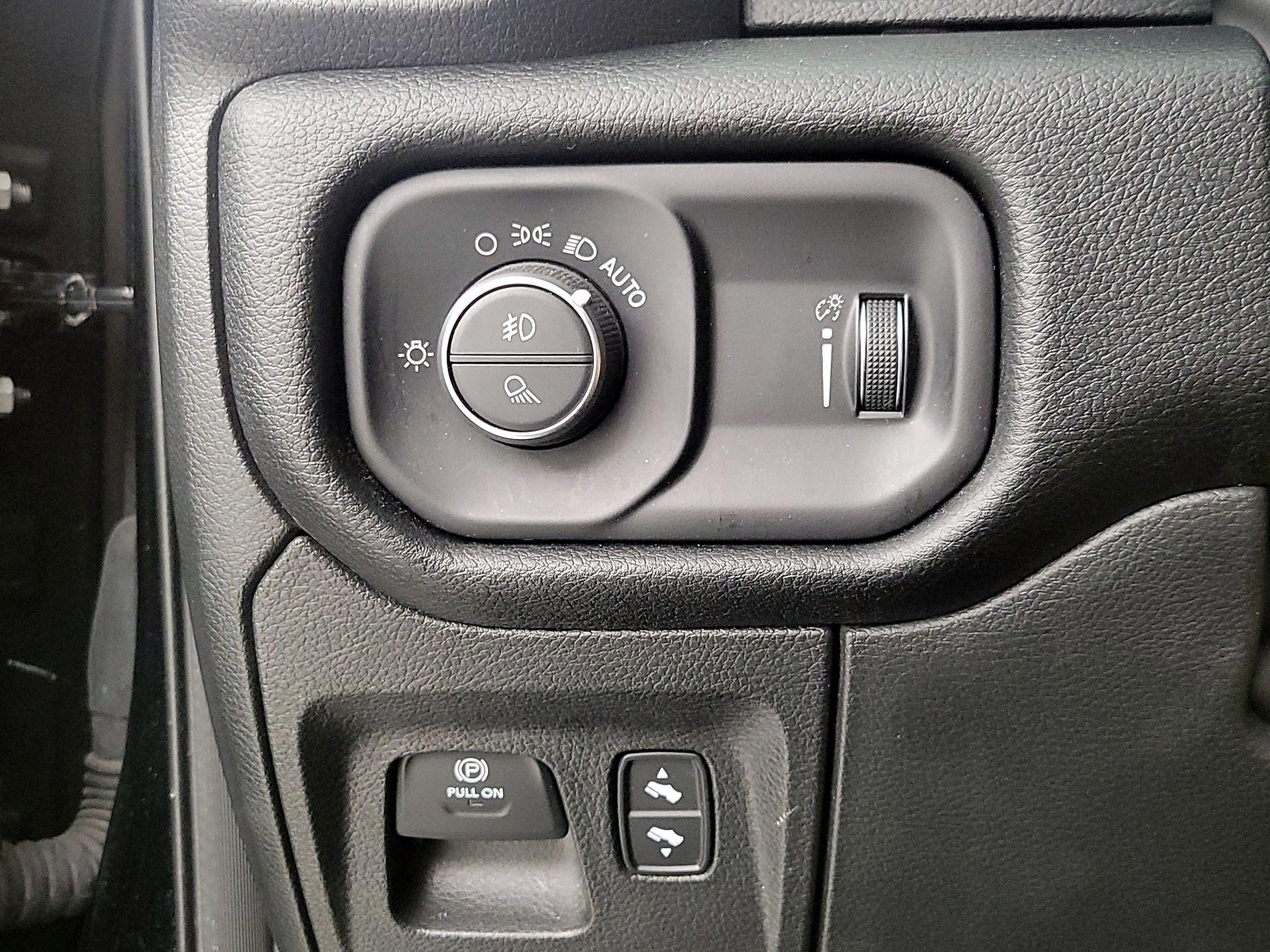 Thumbnail: 2022 RAM 1500 - 13