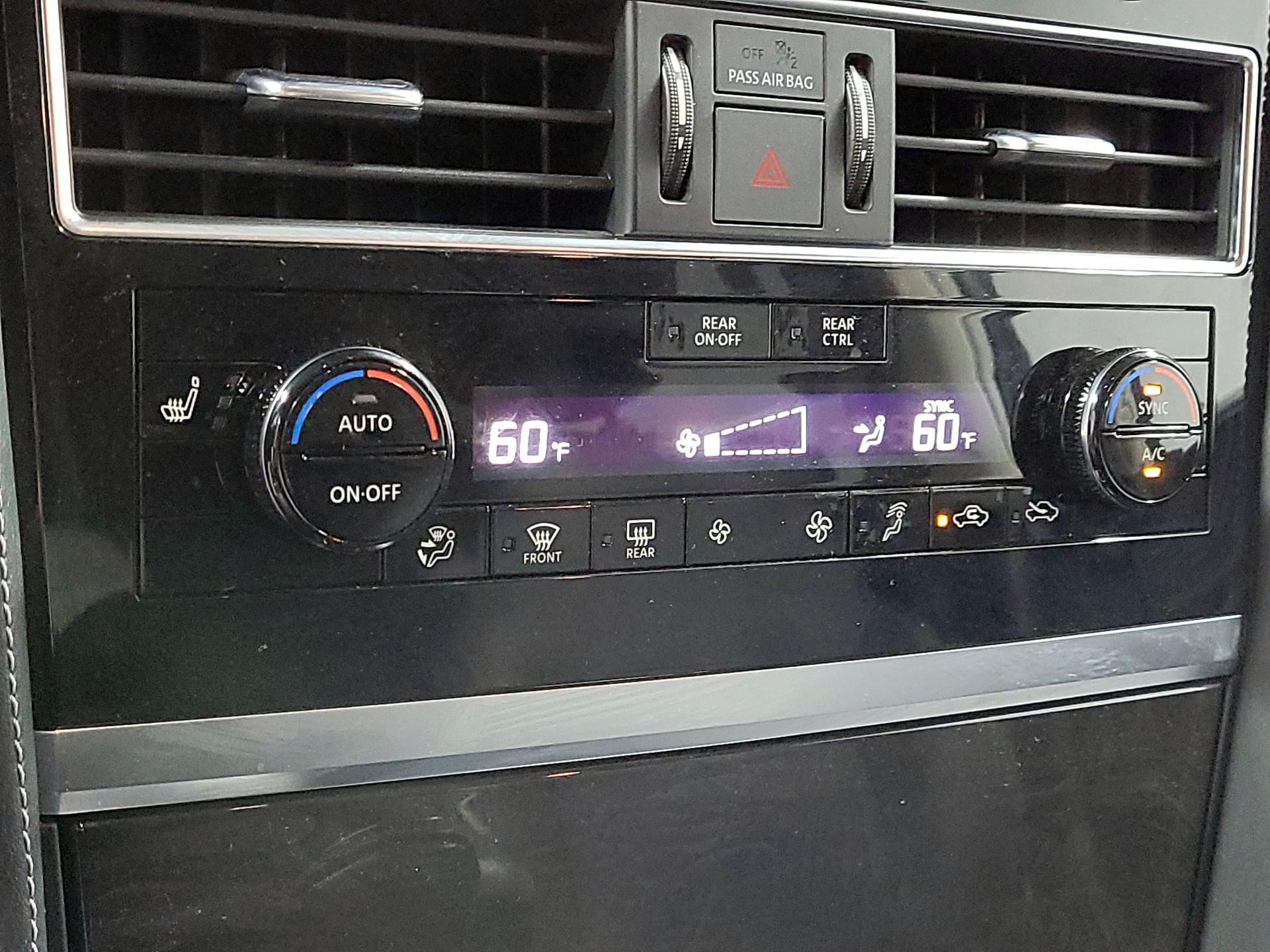 Thumbnail: 2024 INFINITI QX80 - 15