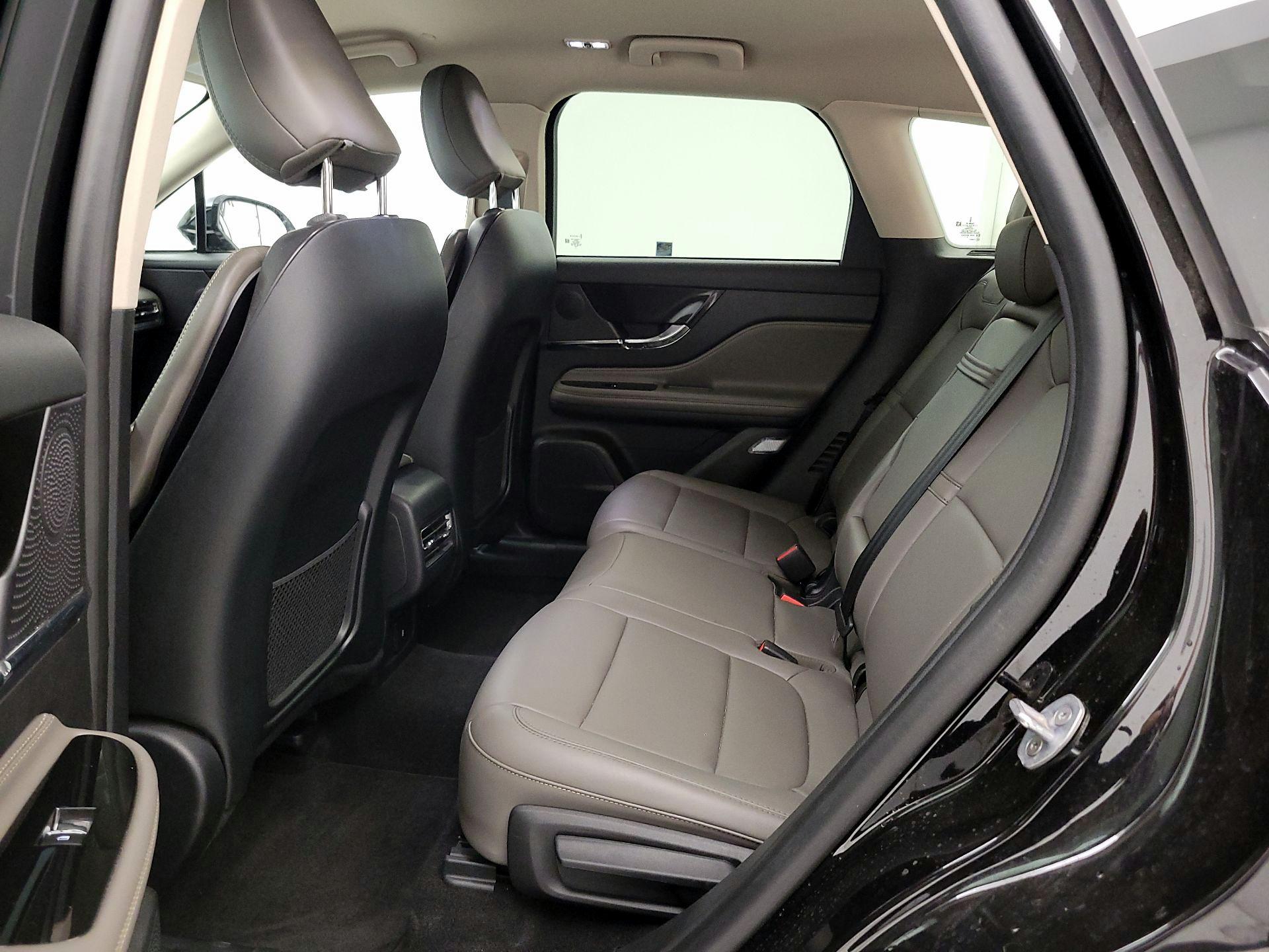 Thumbnail: 2024 Lincoln Corsair - 20