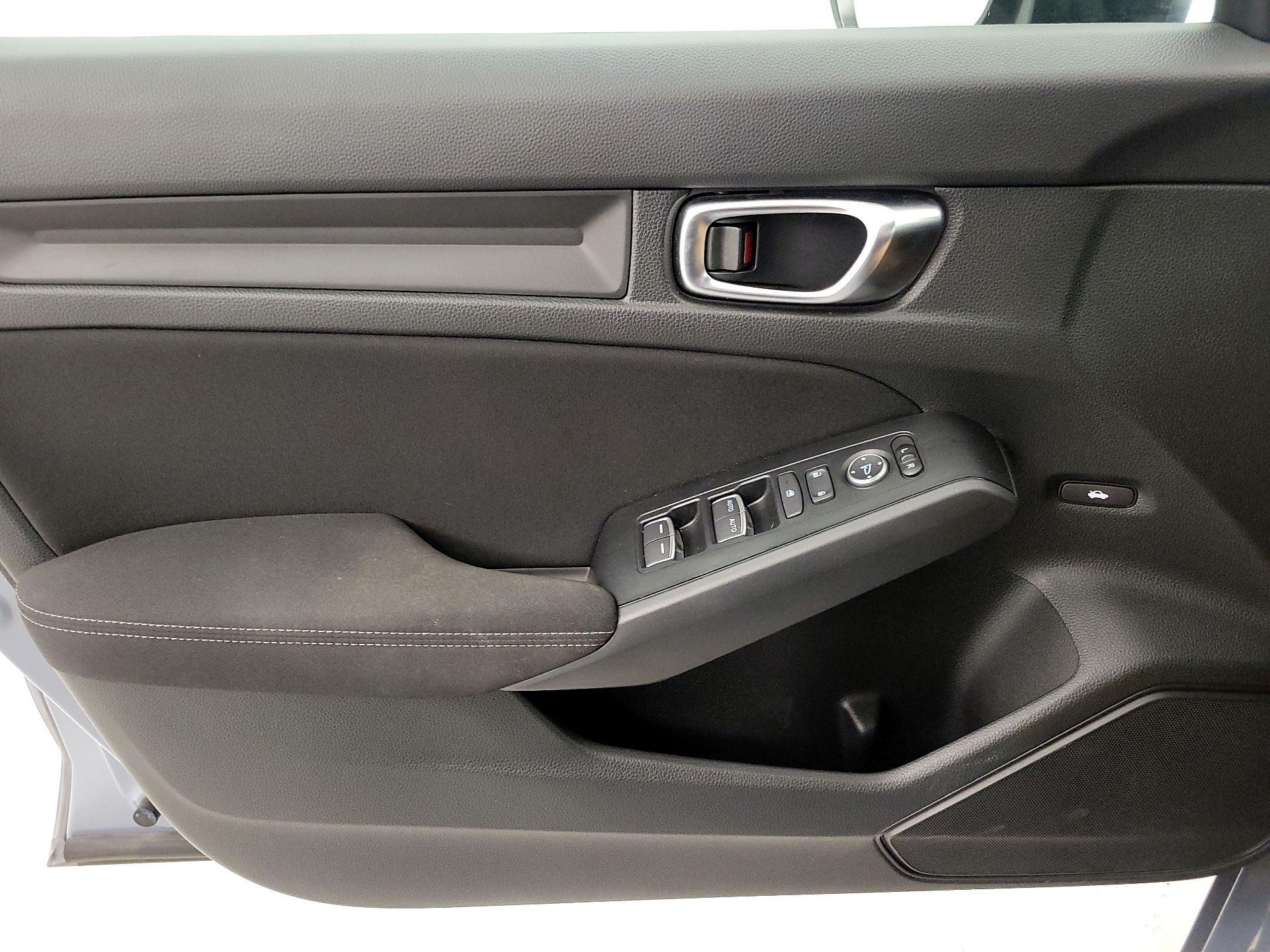 Thumbnail: 2024 Honda Civic - 12