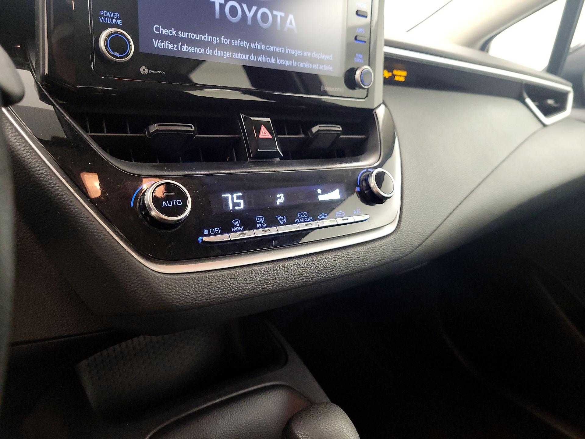 Thumbnail: 2022 Toyota Corolla - 16