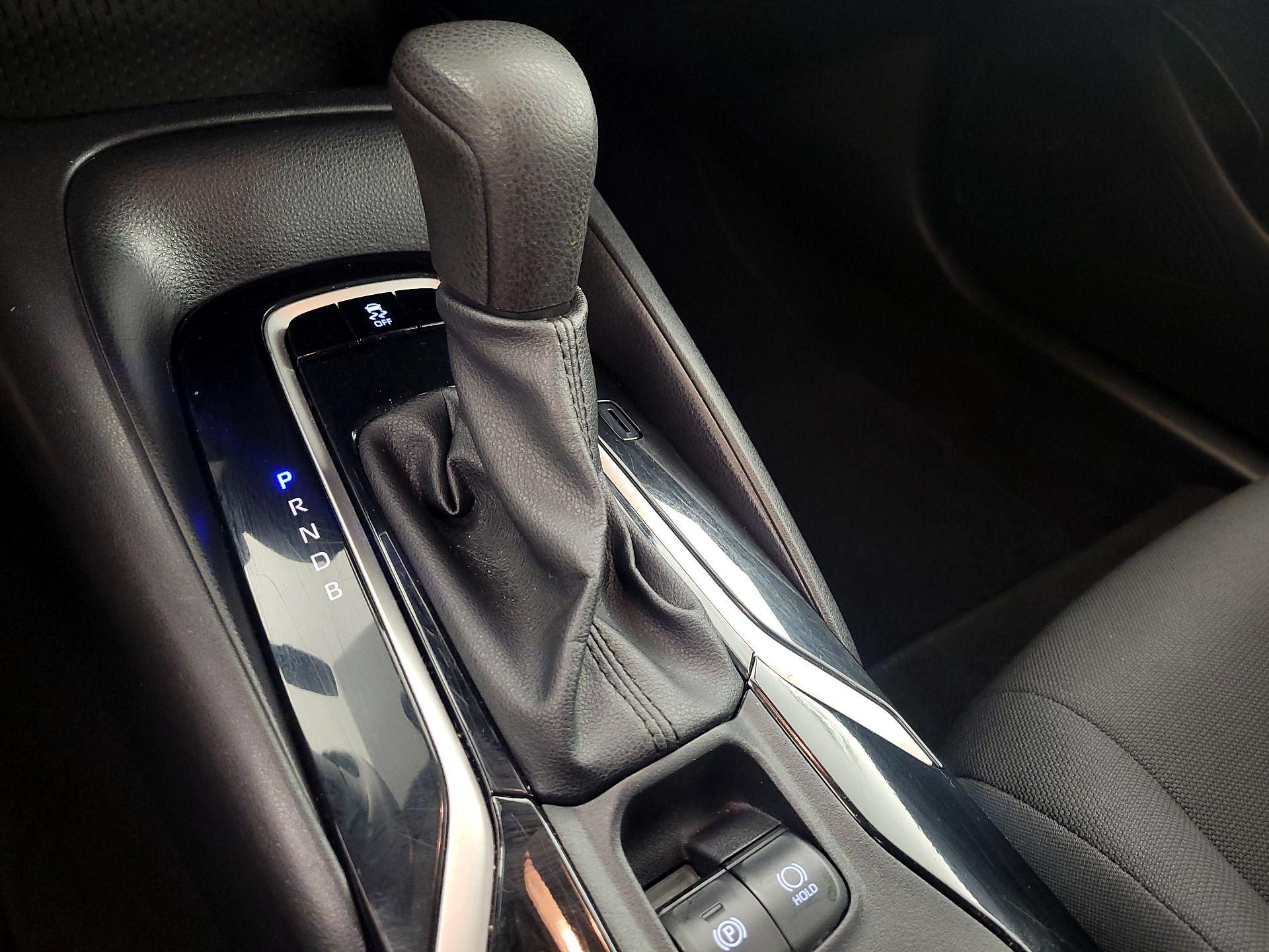 Thumbnail: 2022 Toyota Corolla - 17