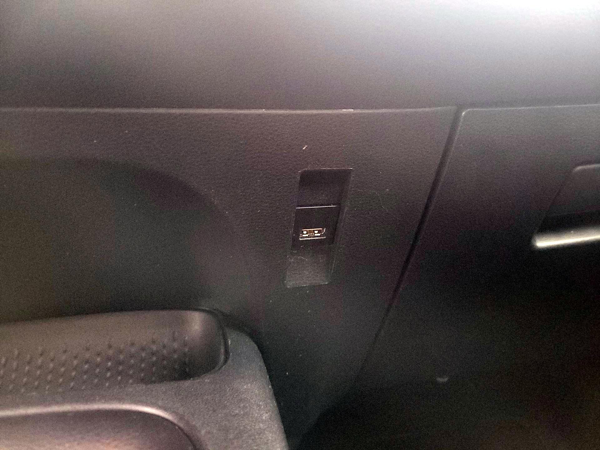 Thumbnail: 2022 Toyota Corolla - 18