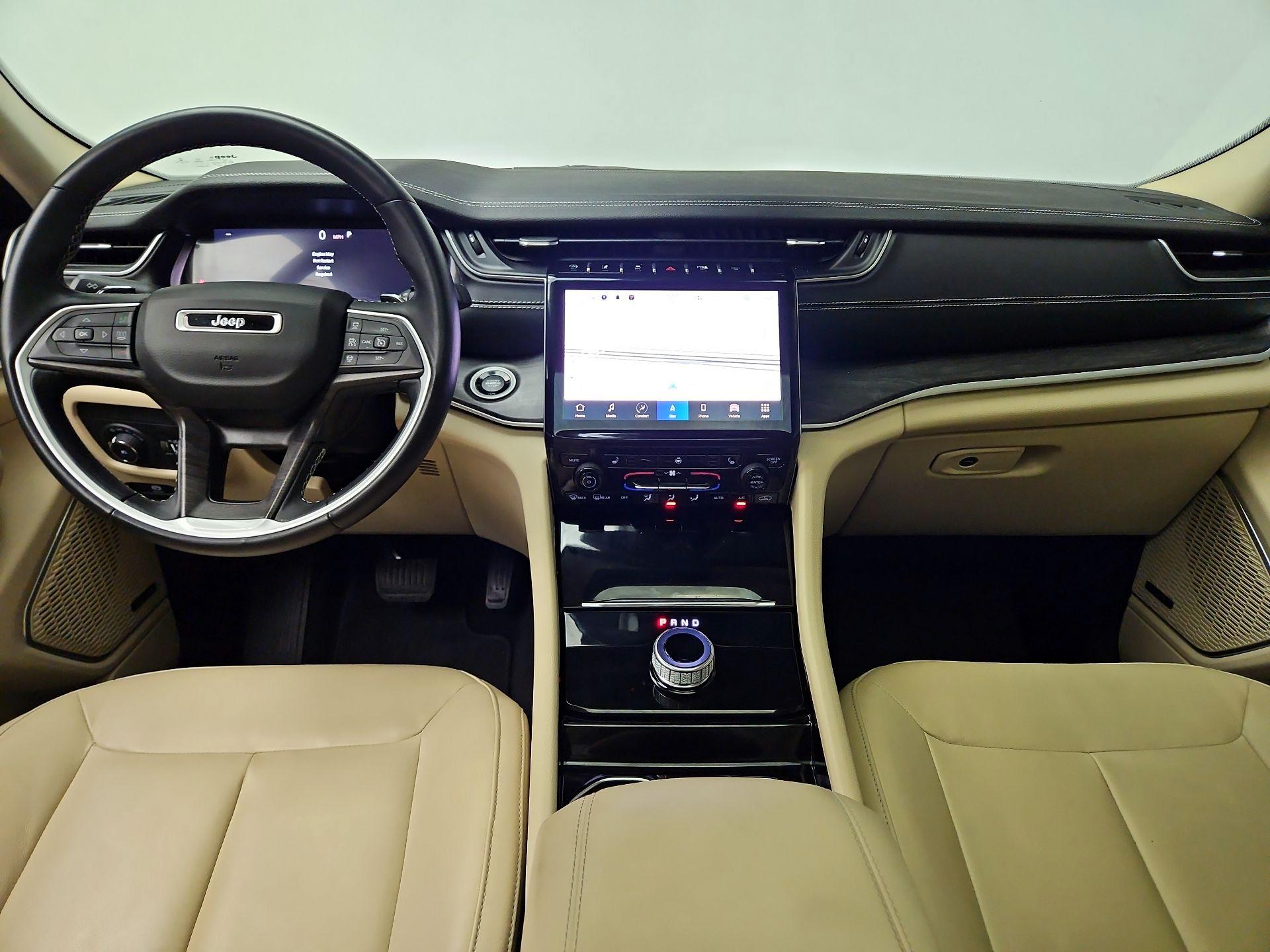 Thumbnail: 2022 Jeep Grand Cherokee - 9