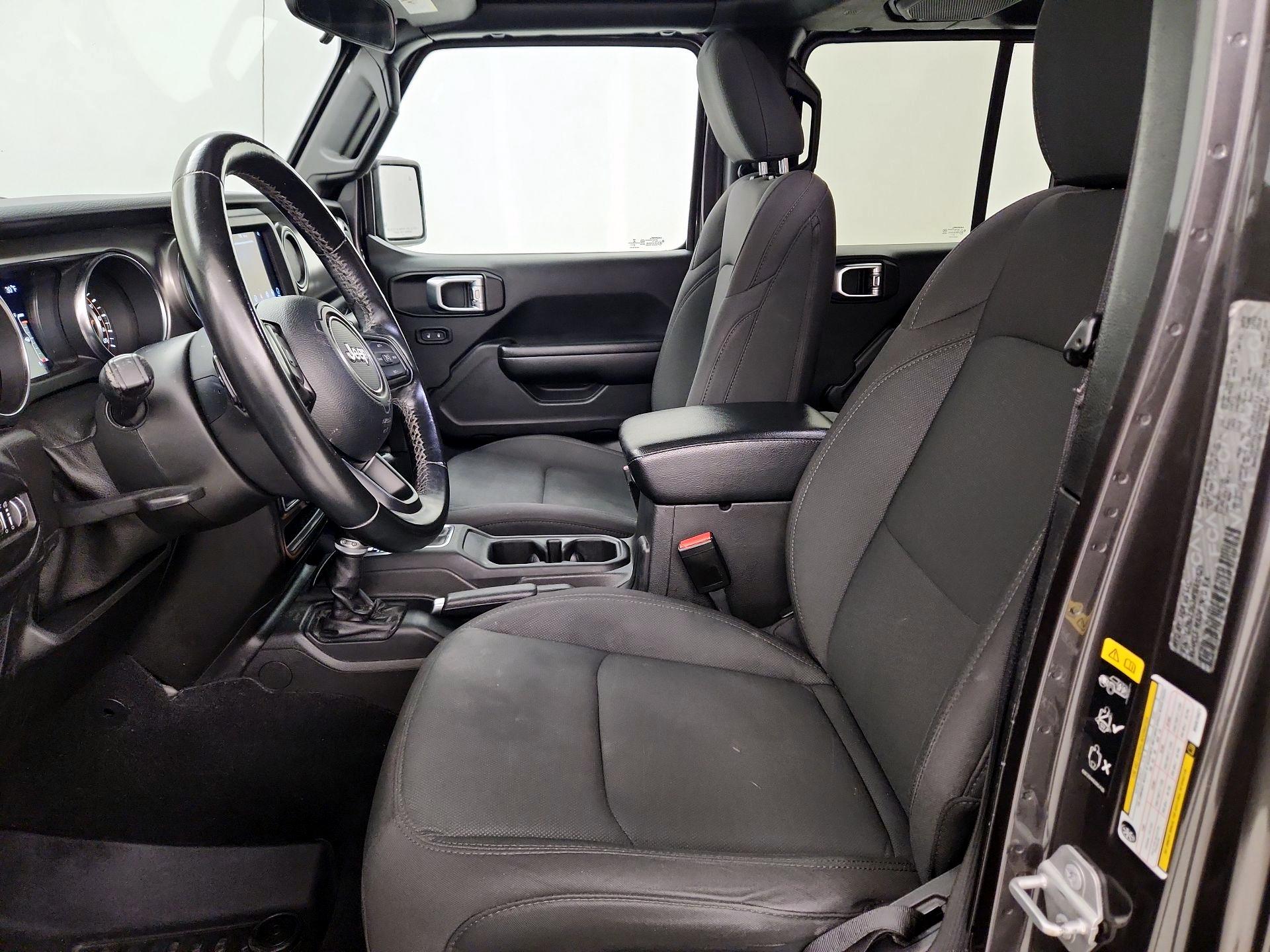 Thumbnail: 2021 Jeep Wrangler - 11