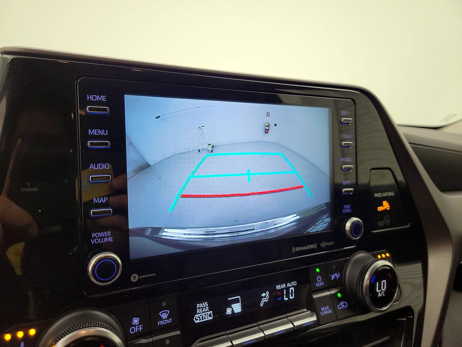 Thumbnail: 2022 Toyota Highlander - 13