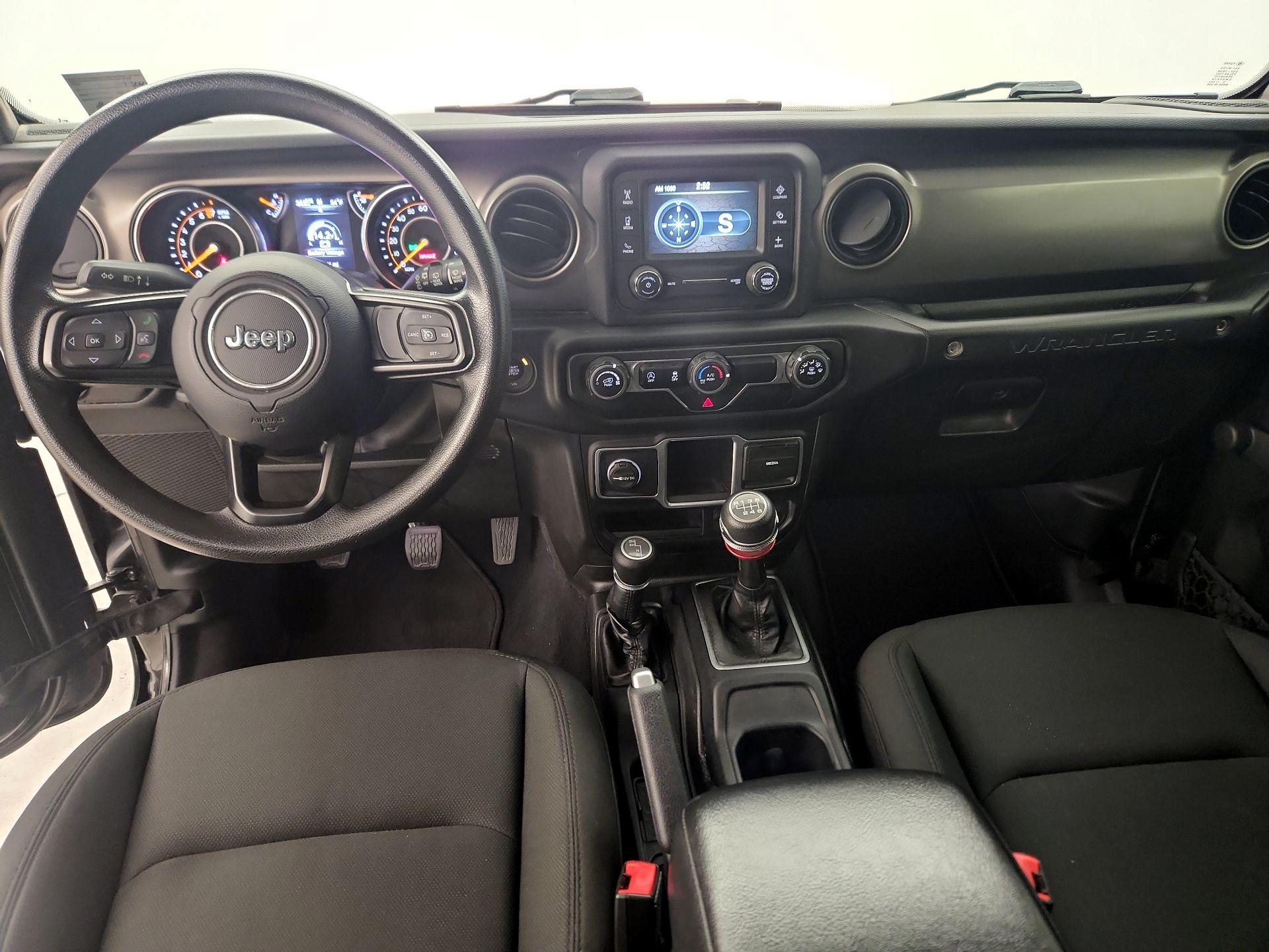 Thumbnail: 2018 Jeep Wrangler - 9