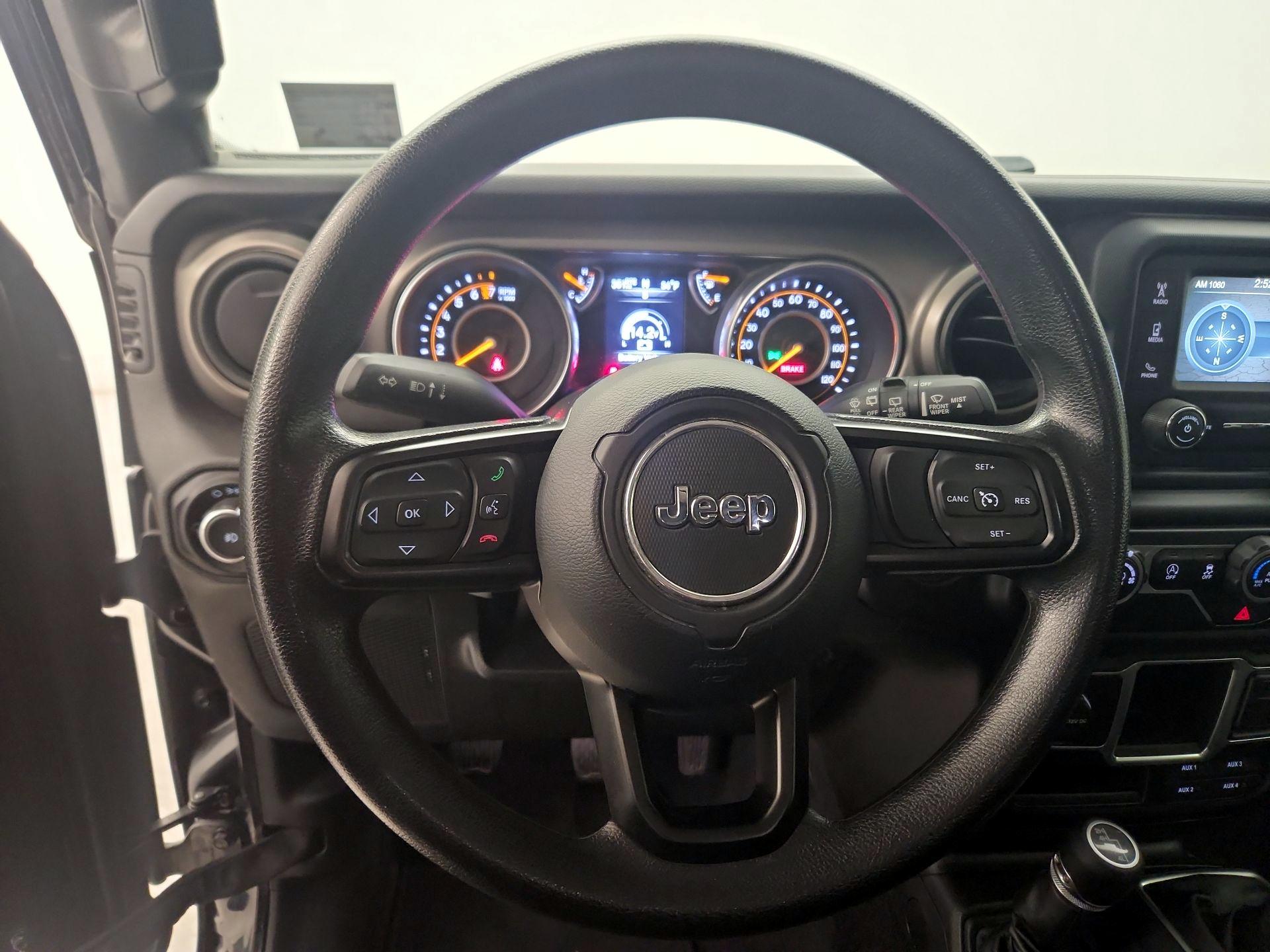 Thumbnail: 2018 Jeep Wrangler - 10