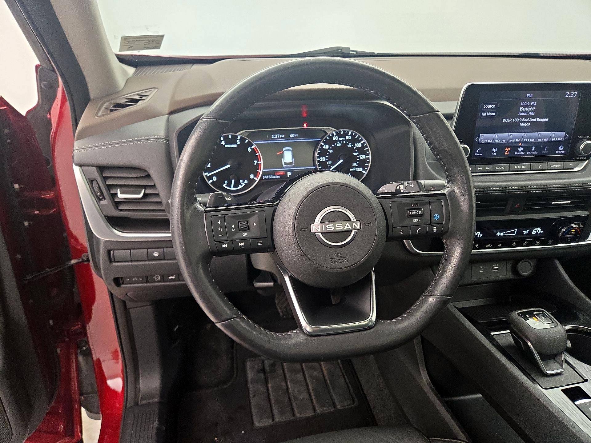 Thumbnail: 2023 Nissan Rogue - 10