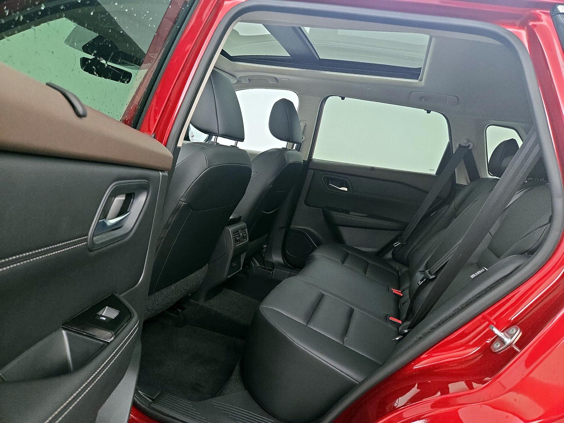 Thumbnail: 2023 Nissan Rogue - 20