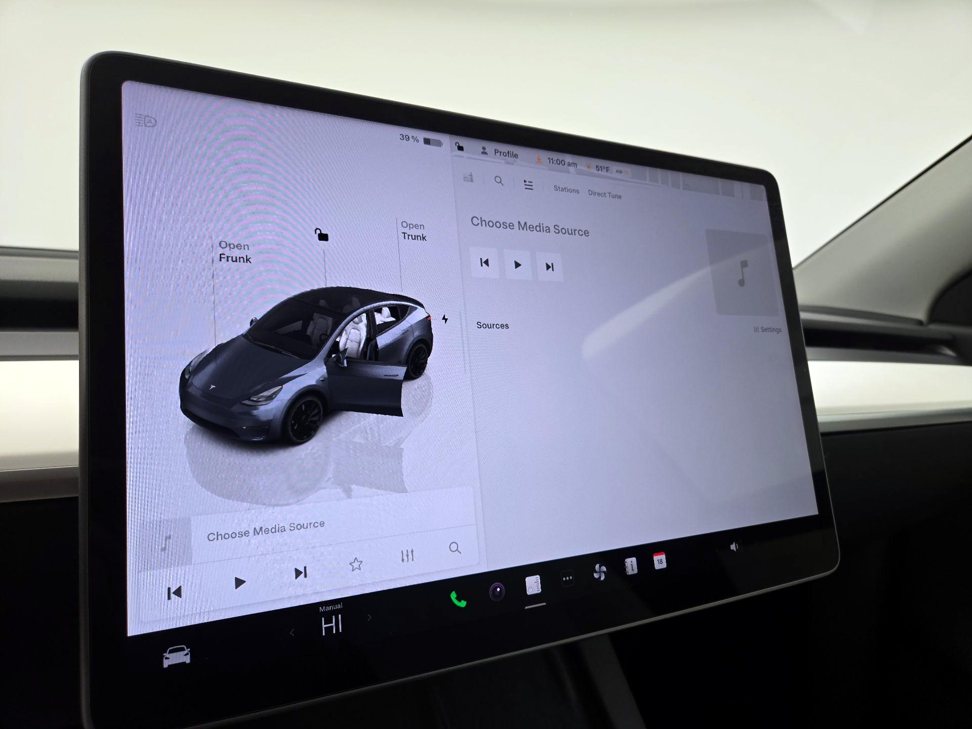 Thumbnail: 2022 Tesla Model Y - 15