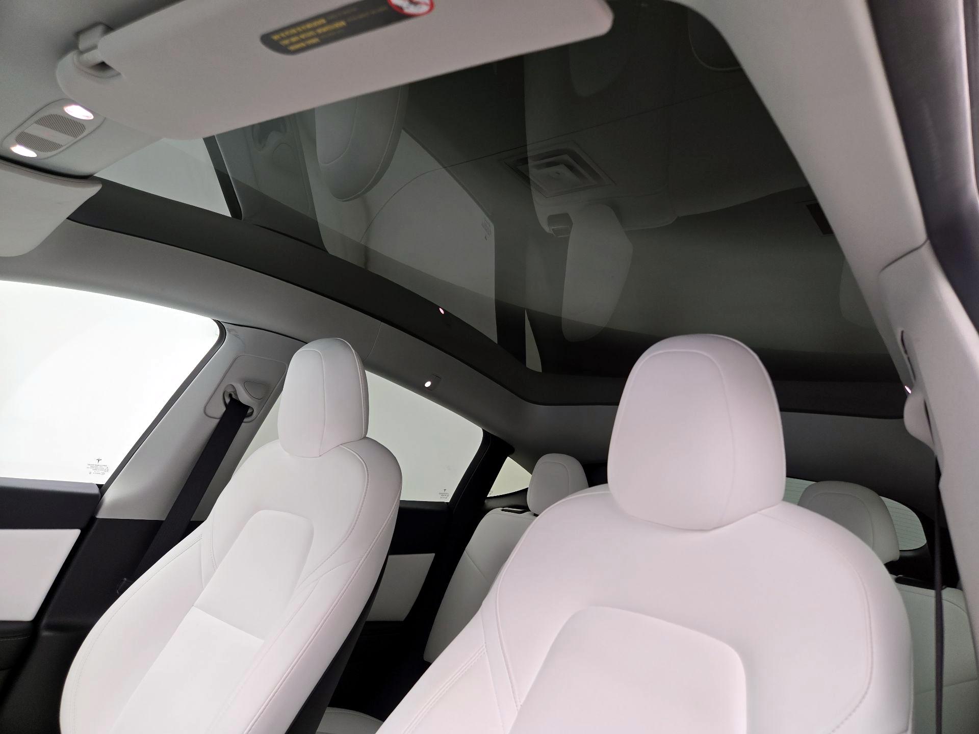 Thumbnail: 2022 Tesla Model Y - 19