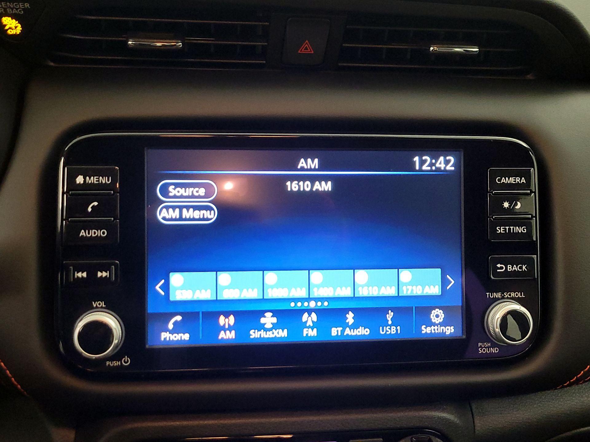 Thumbnail: 2024 Nissan Kicks - 15