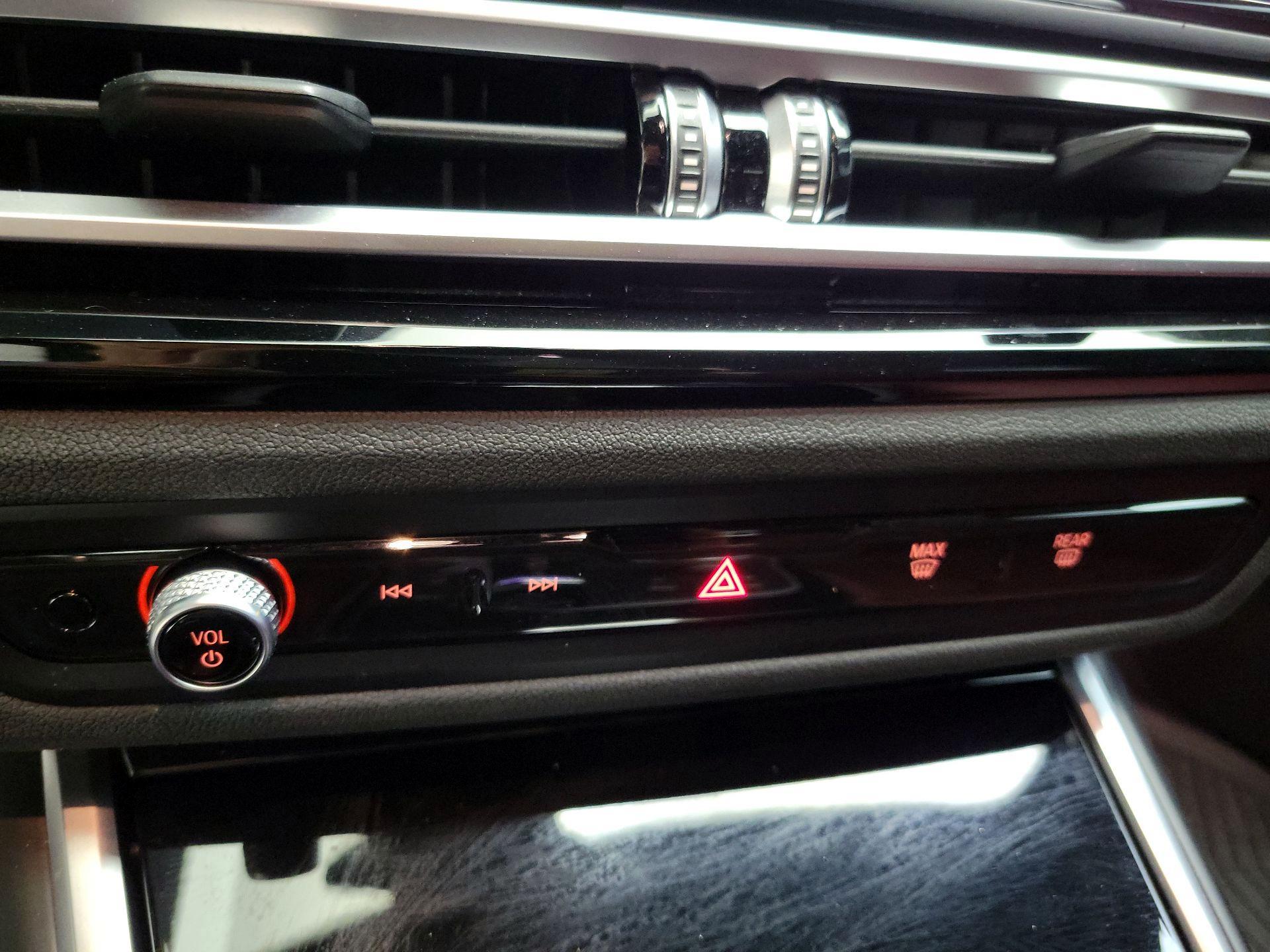 Thumbnail: 2023 BMW 3 Series - 16