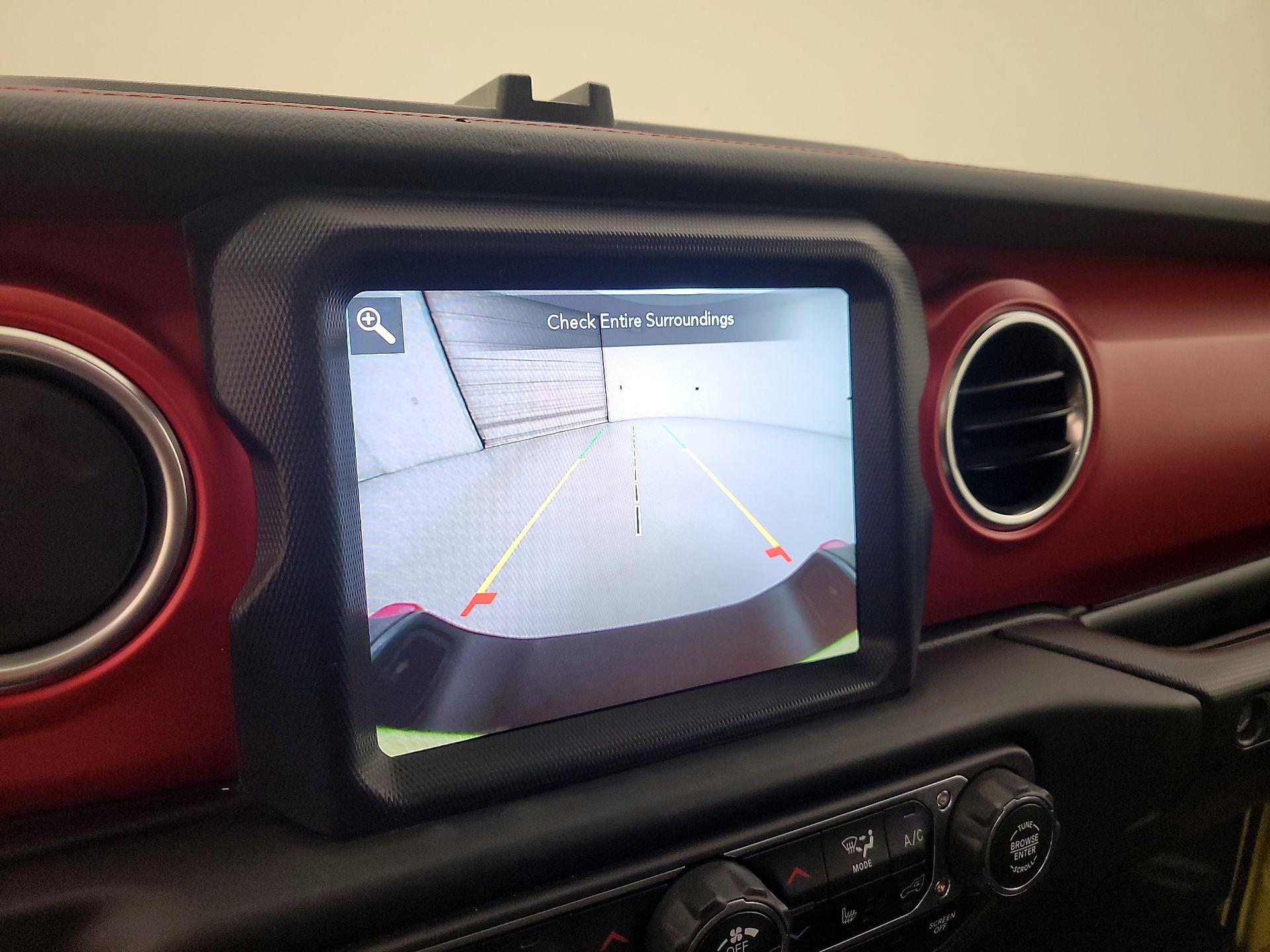 Thumbnail: 2023 Jeep Gladiator - 15