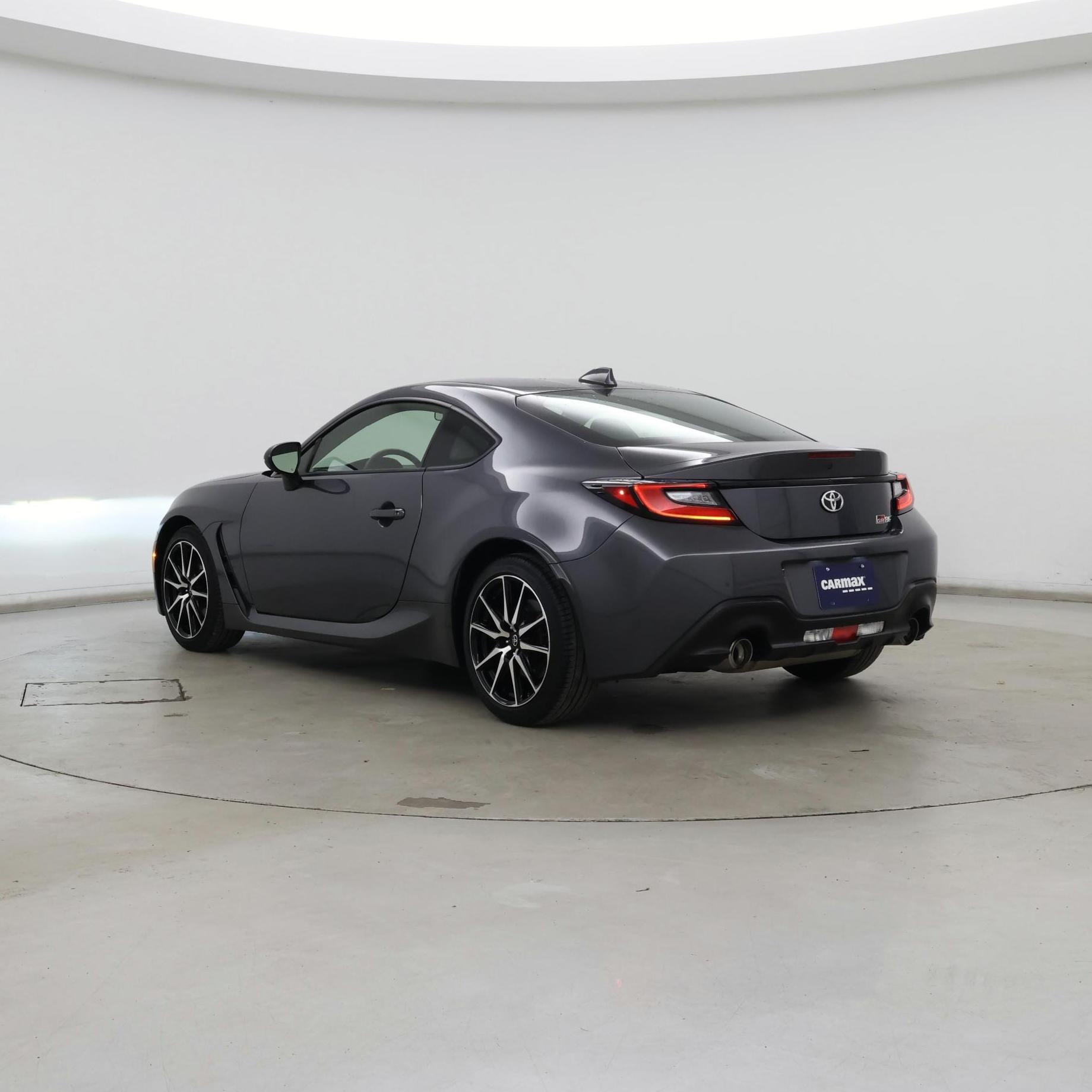 Thumbnail: 2023 Toyota GR86 - 2