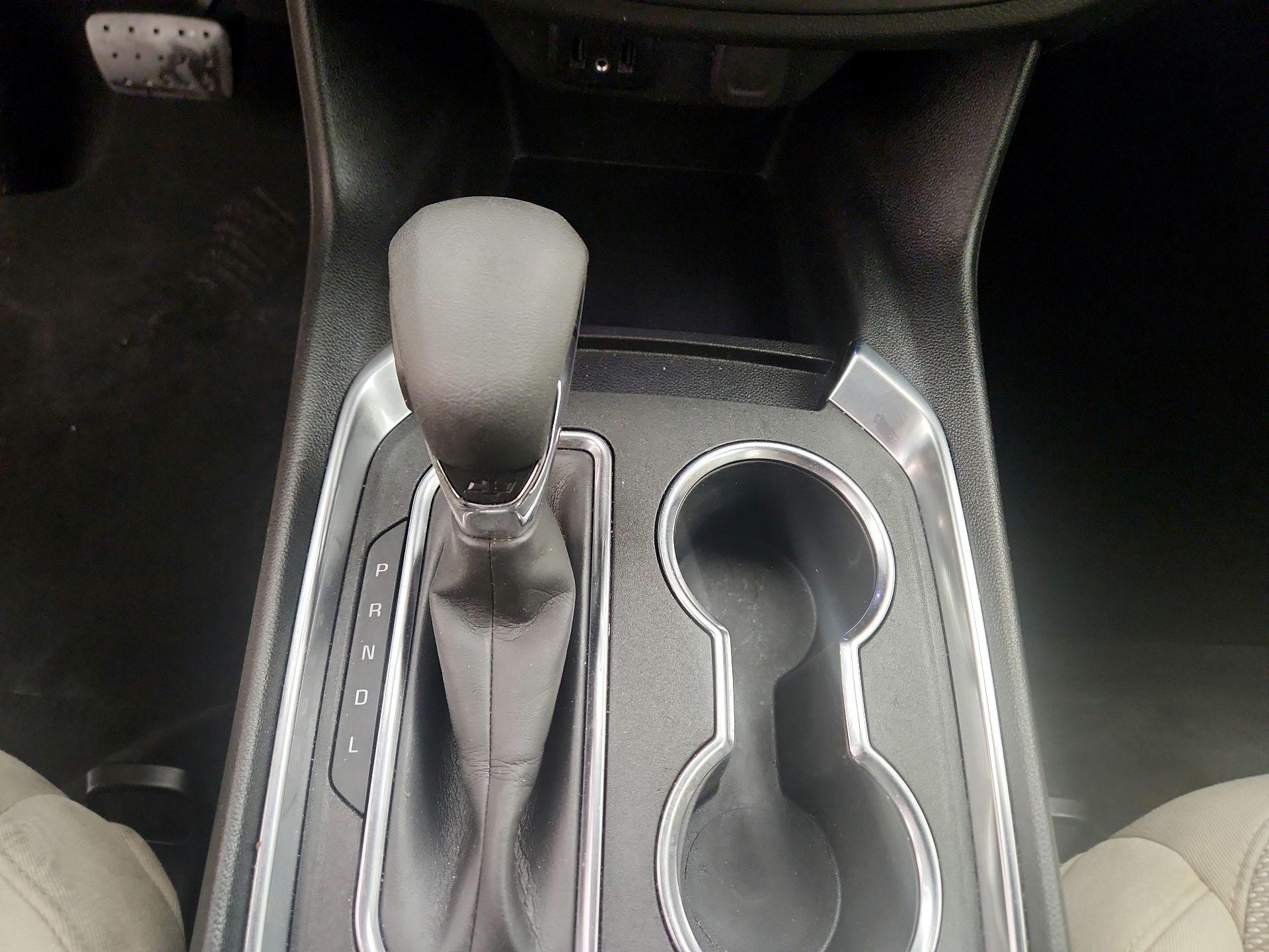 Thumbnail: 2023 Chevrolet Traverse - 17