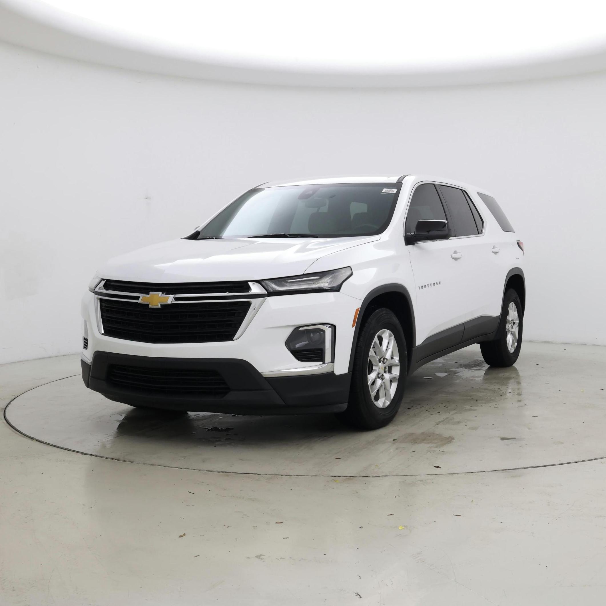 Thumbnail: 2023 Chevrolet Traverse - 4