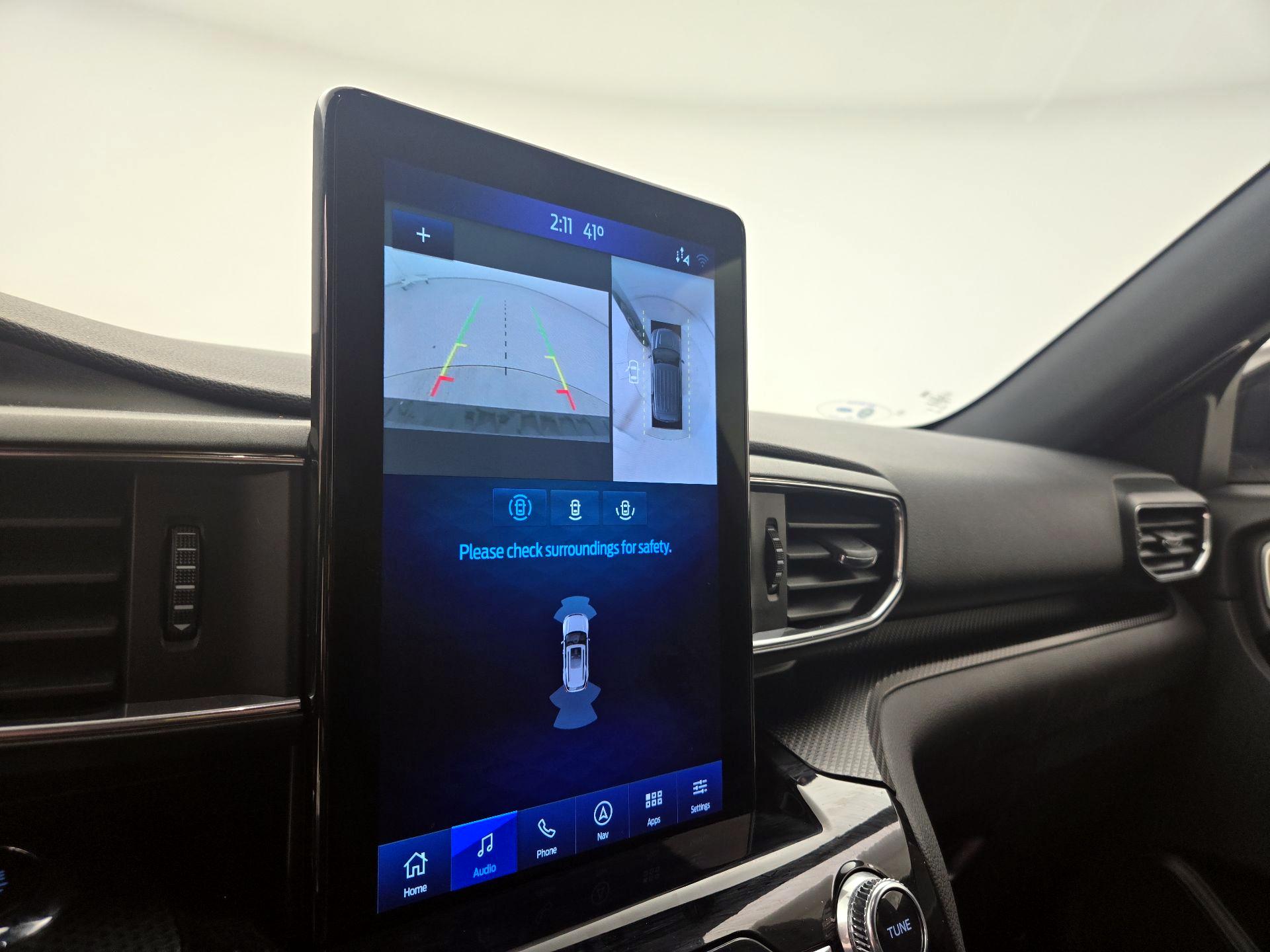 Thumbnail: 2021 Ford Explorer - 15