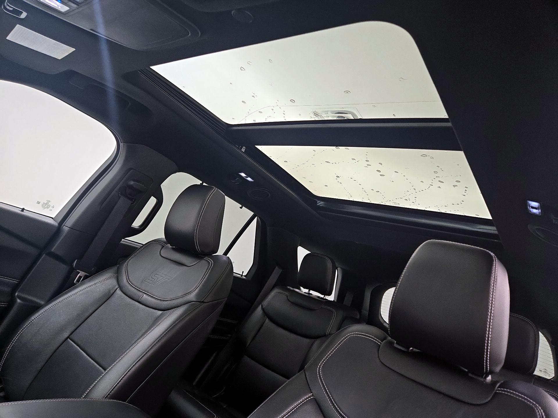 Thumbnail: 2021 Ford Explorer - 20