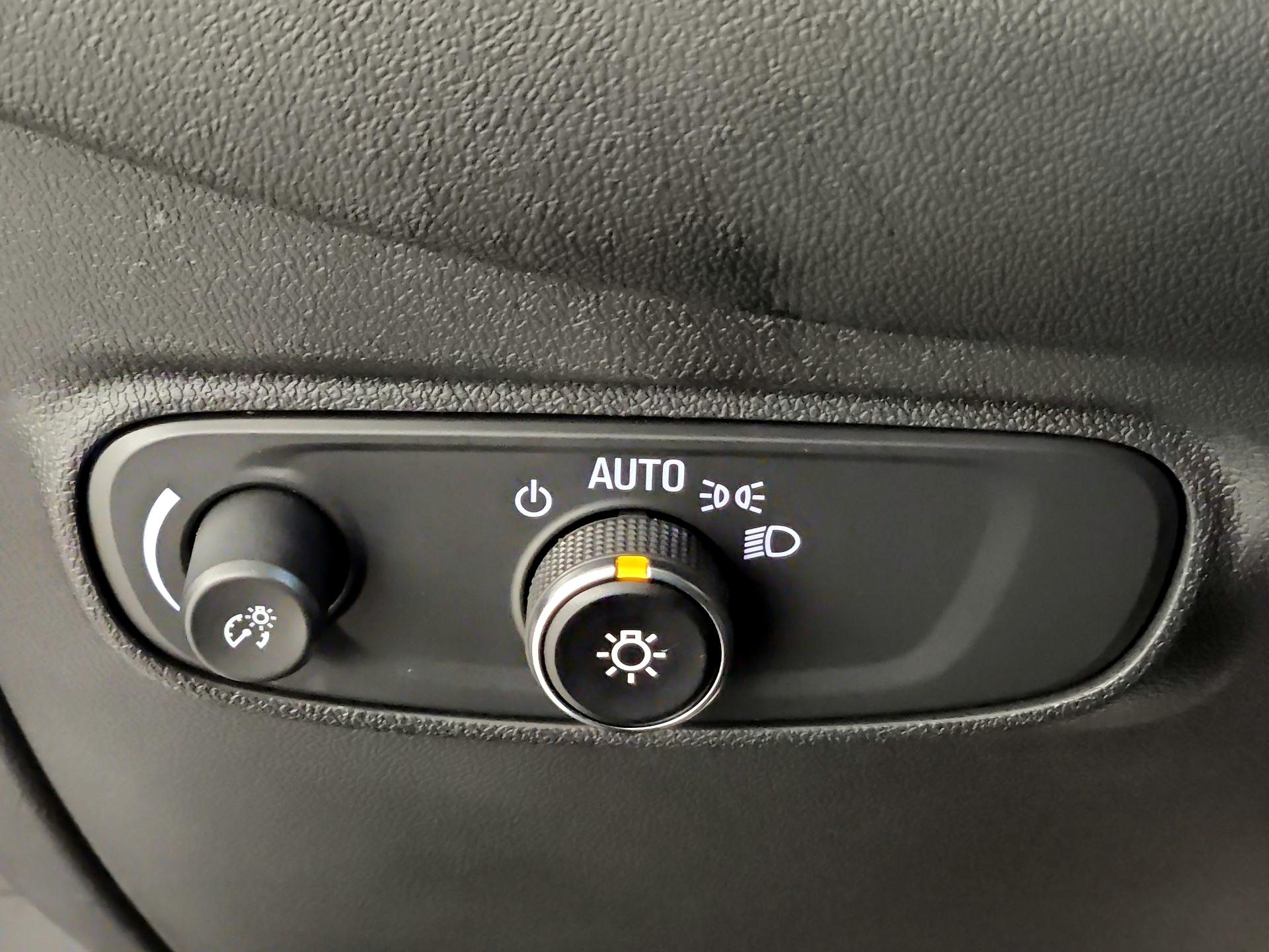 Thumbnail: 2024 Chevrolet Equinox - 13