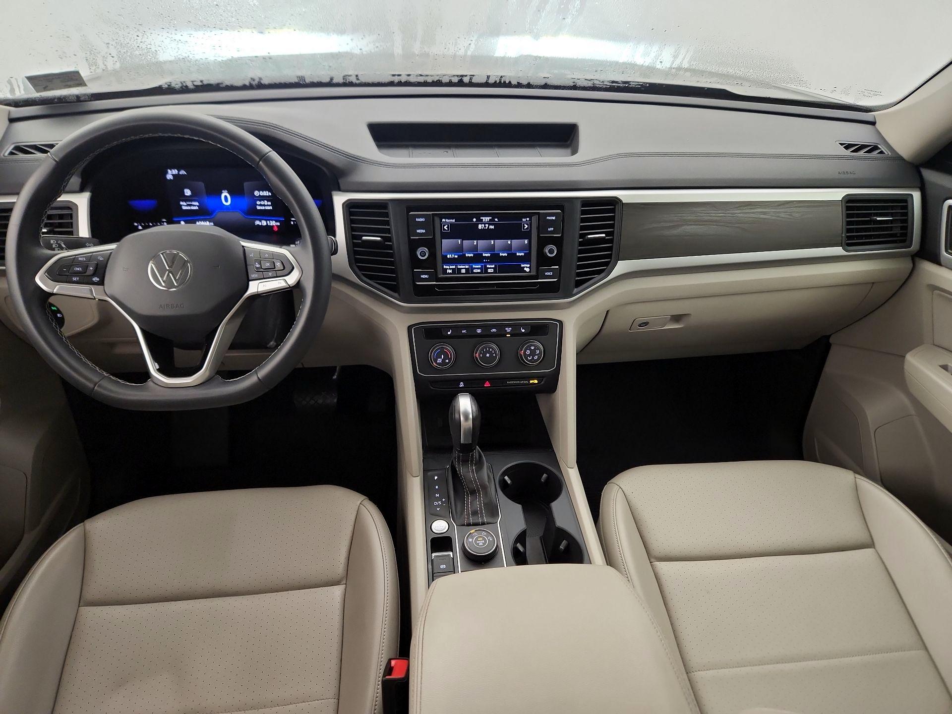 Thumbnail: 2022 Volkswagen Atlas - 9